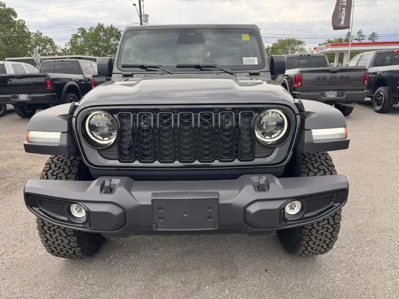 Jeep Wrangler photo Jeep Wrangler
