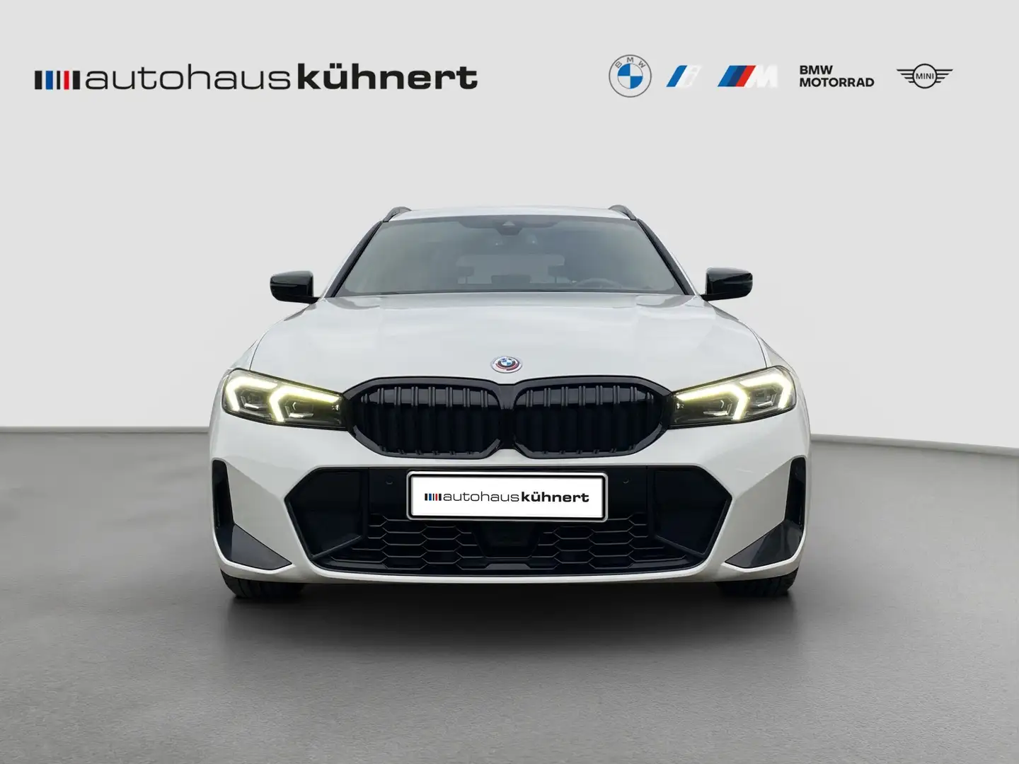 BMW 330 e xDrive touring ///M-Sport PRO ACC DrvAss H&K 360 Weiß - 2
