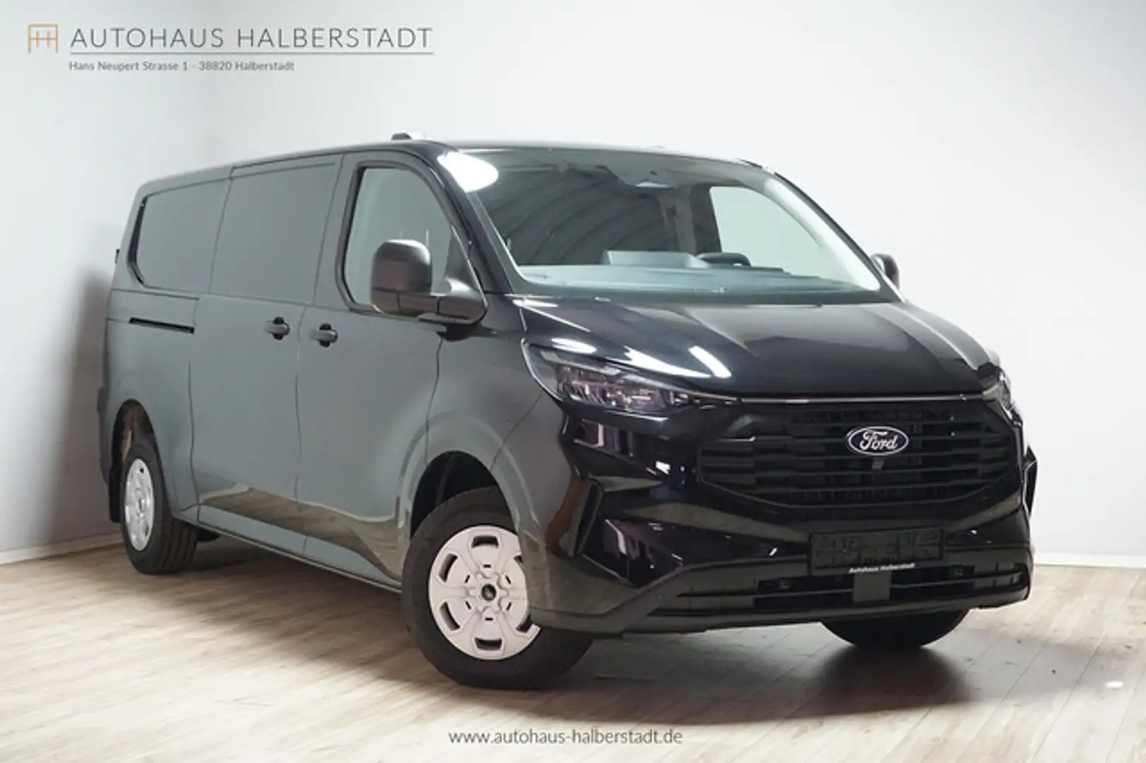 Ford Transit Custom Kasten L2/H1 Trend/Navi/AHK Schwarz - 1