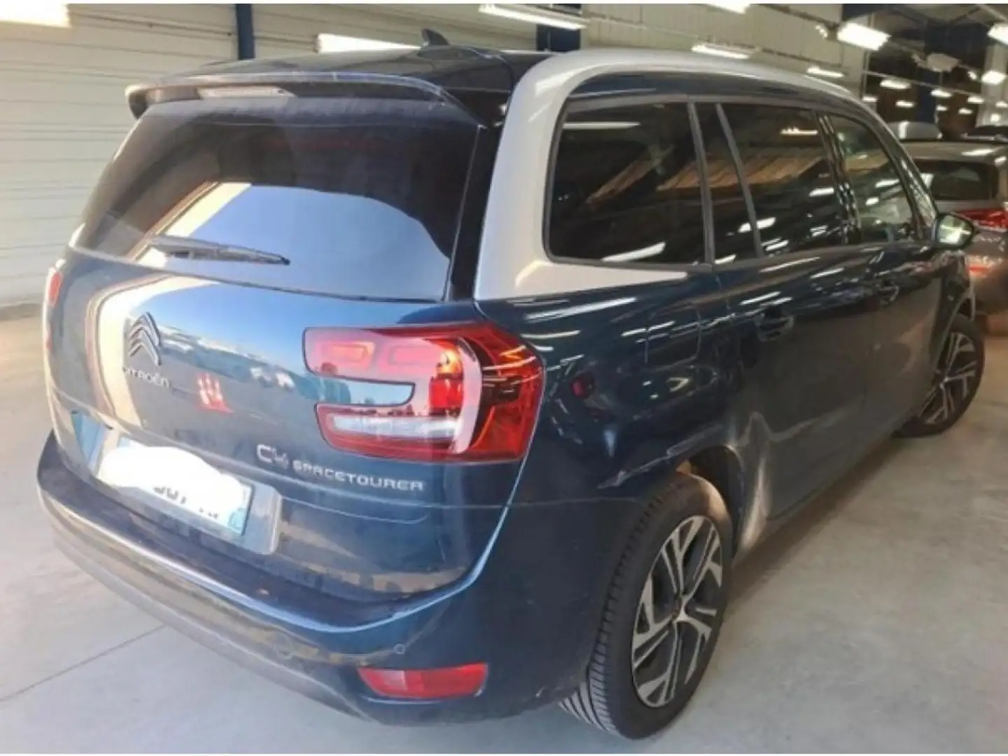 Citroen C4 Picasso Grand SpaceTourer 1.5 BlueHDi - 130 S&S Business % Blau - 2