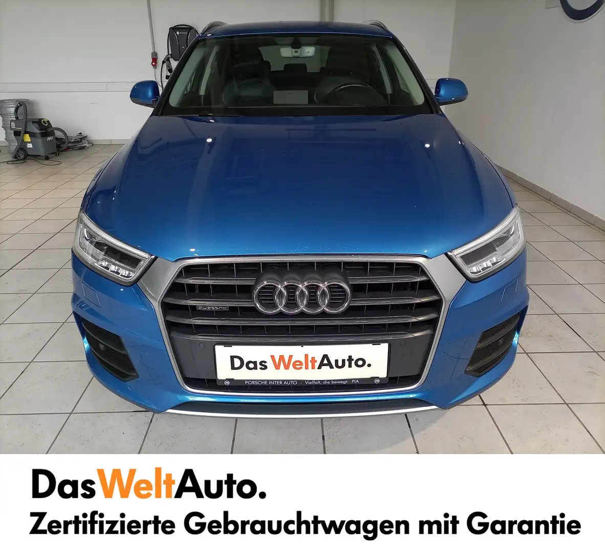 Audi Q3 2.0 TDI quattro intense Blau - 2