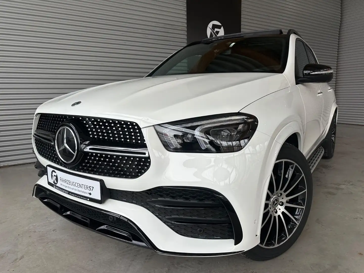 Mercedes-Benz GLE 350 AMG Line/360°/CARPLAY/BURMESTER/ACC/PANO Weiß - 1