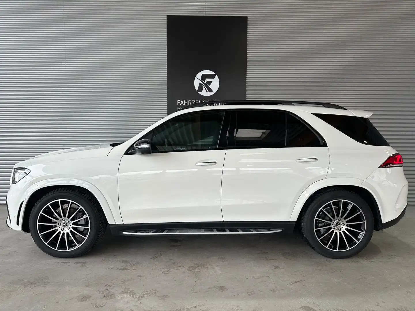 Mercedes-Benz GLE 350 AMG Line/360°/CARPLAY/BURMESTER/ACC/PANO Weiß - 2