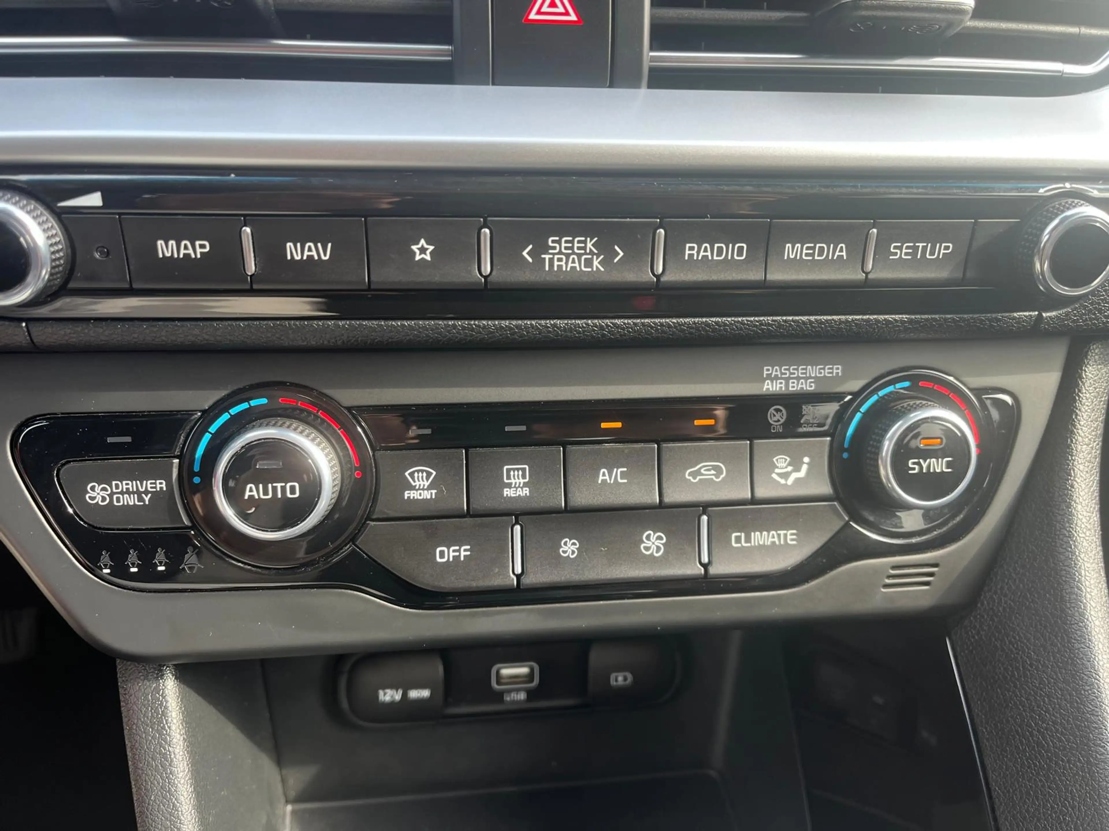 Kia Niro 1.6 GDi PHEV DynamicLine | Adaptive Cruise | Camer — photo 23