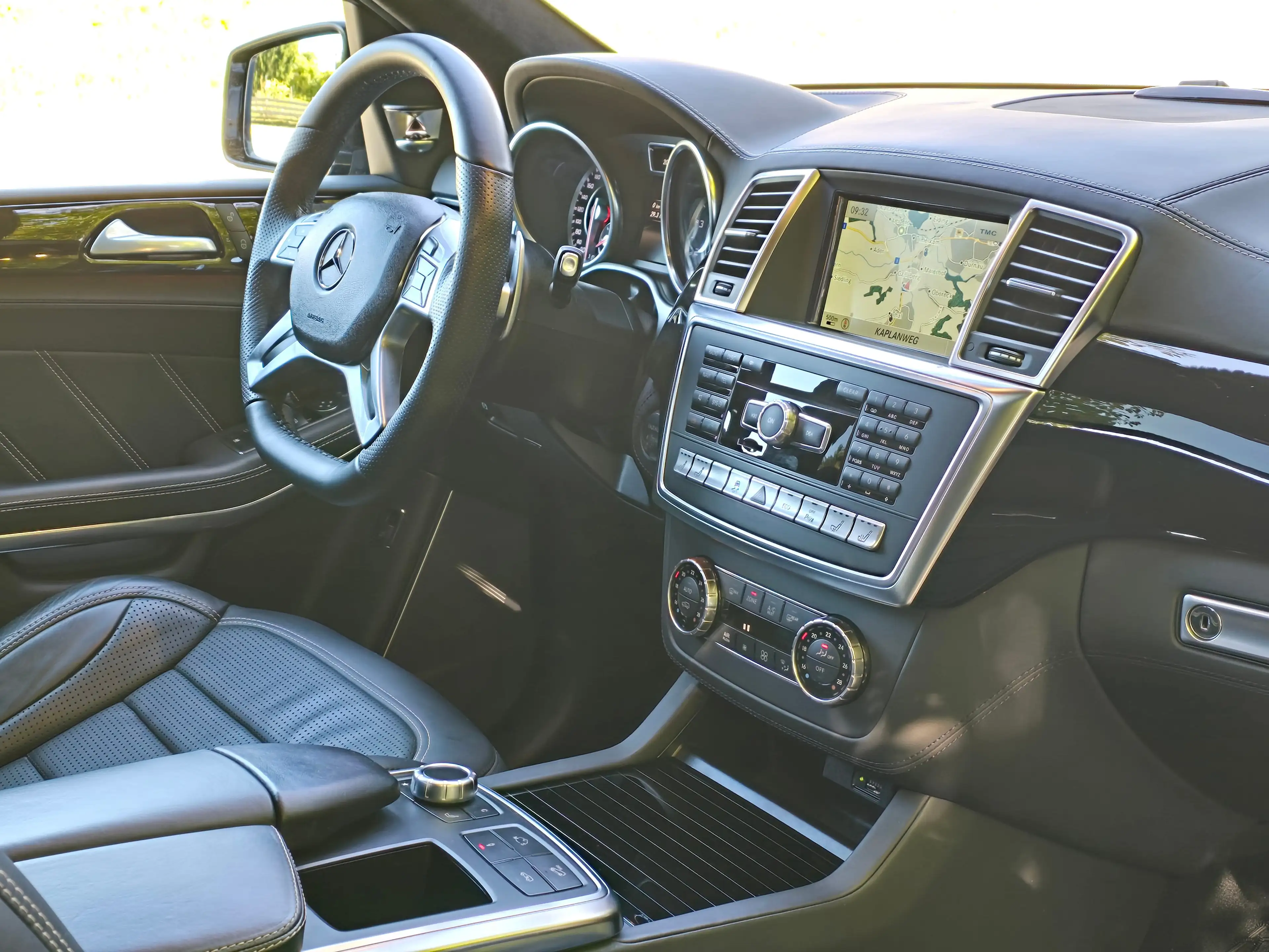 Mercedes-Benz GL 63 AMG 4Matic Top* Kredit* Designo* 557 PS* Automatik* — photo 14
