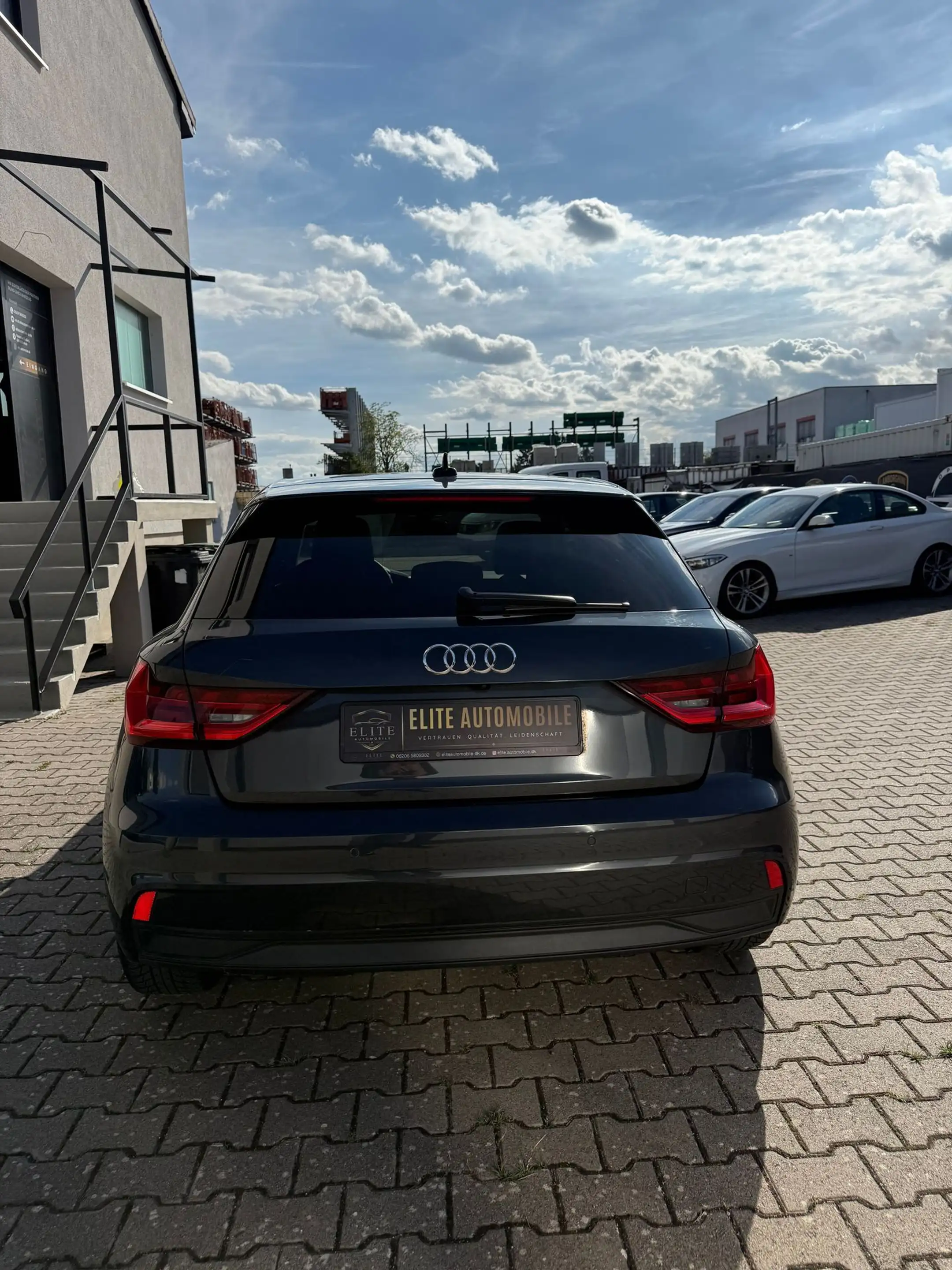 Audi A1 25 TFSI basis — photo 6