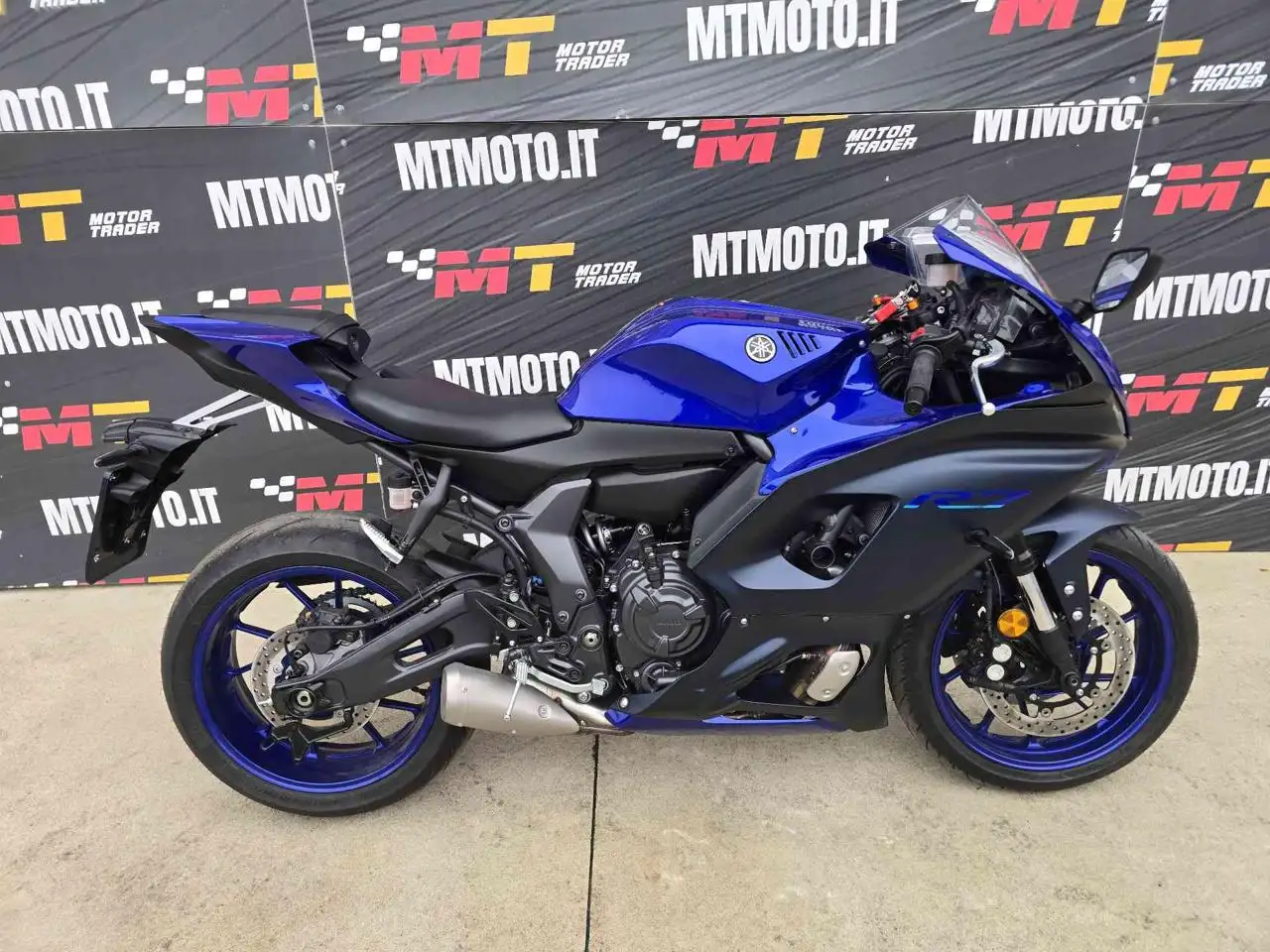 Yamaha YZF-R7