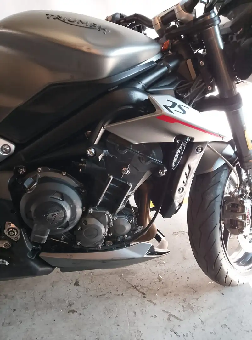 Triumph Street Triple 765 RS Black - 2