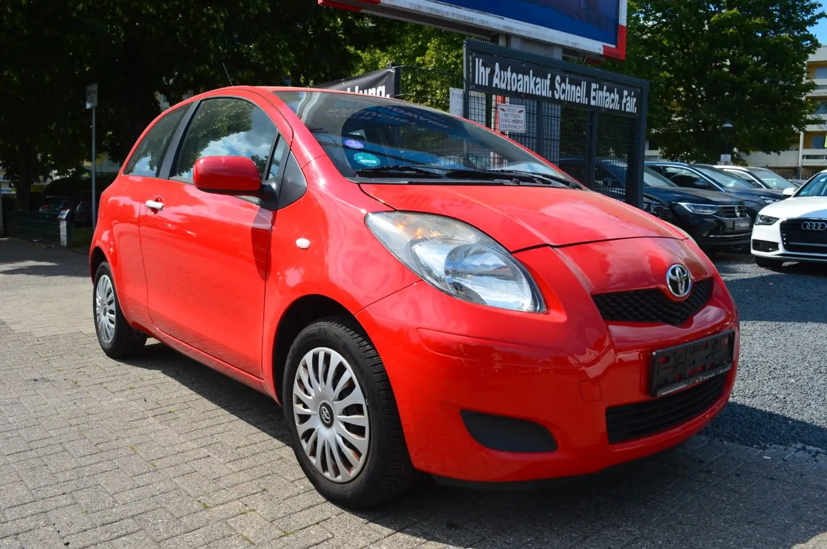 Toyota Yaris Cool Edition  Klima Rot - 1