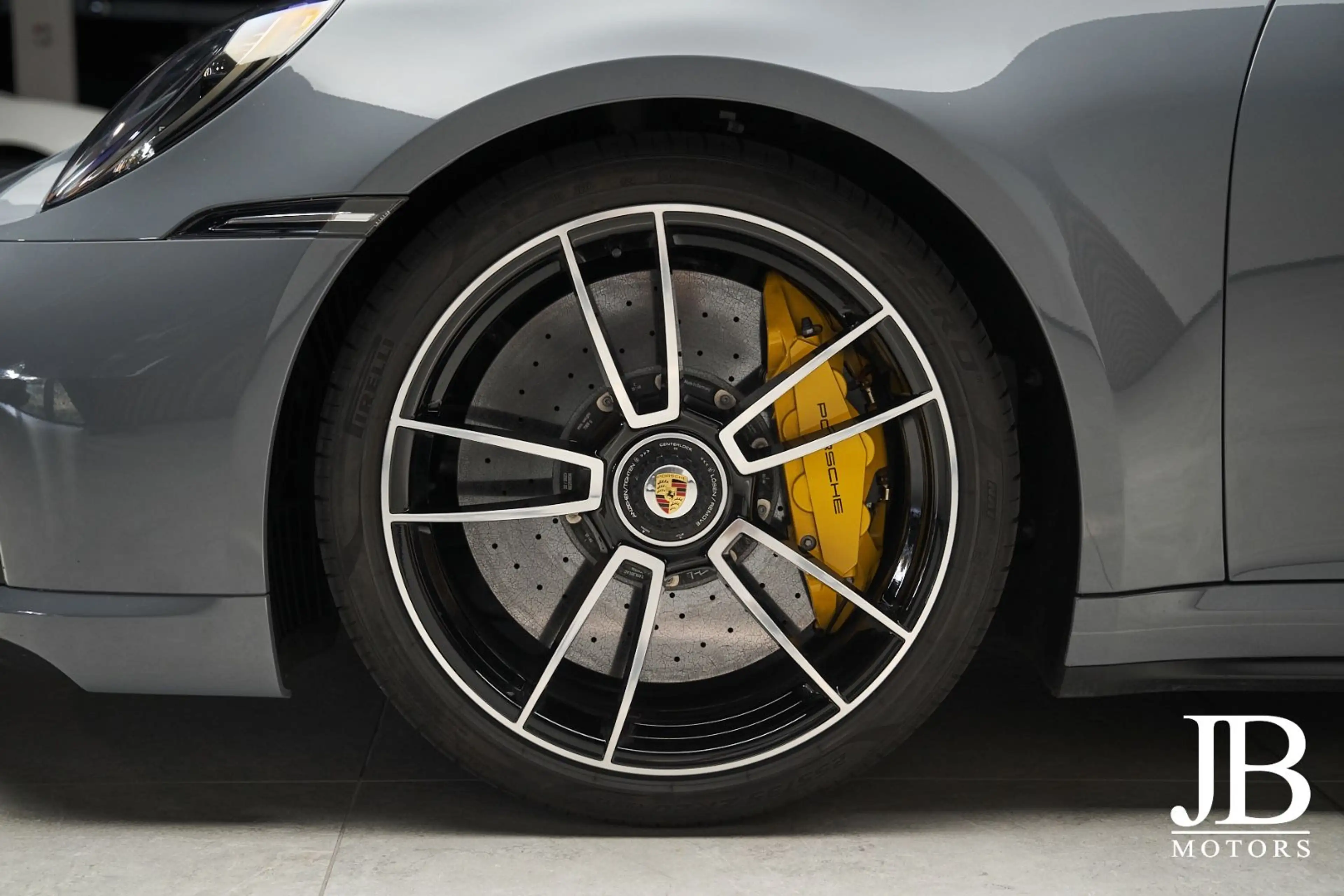 Porsche 992 .1 Turbo S Burmester Lift 360° Alcantara LED — photo 10