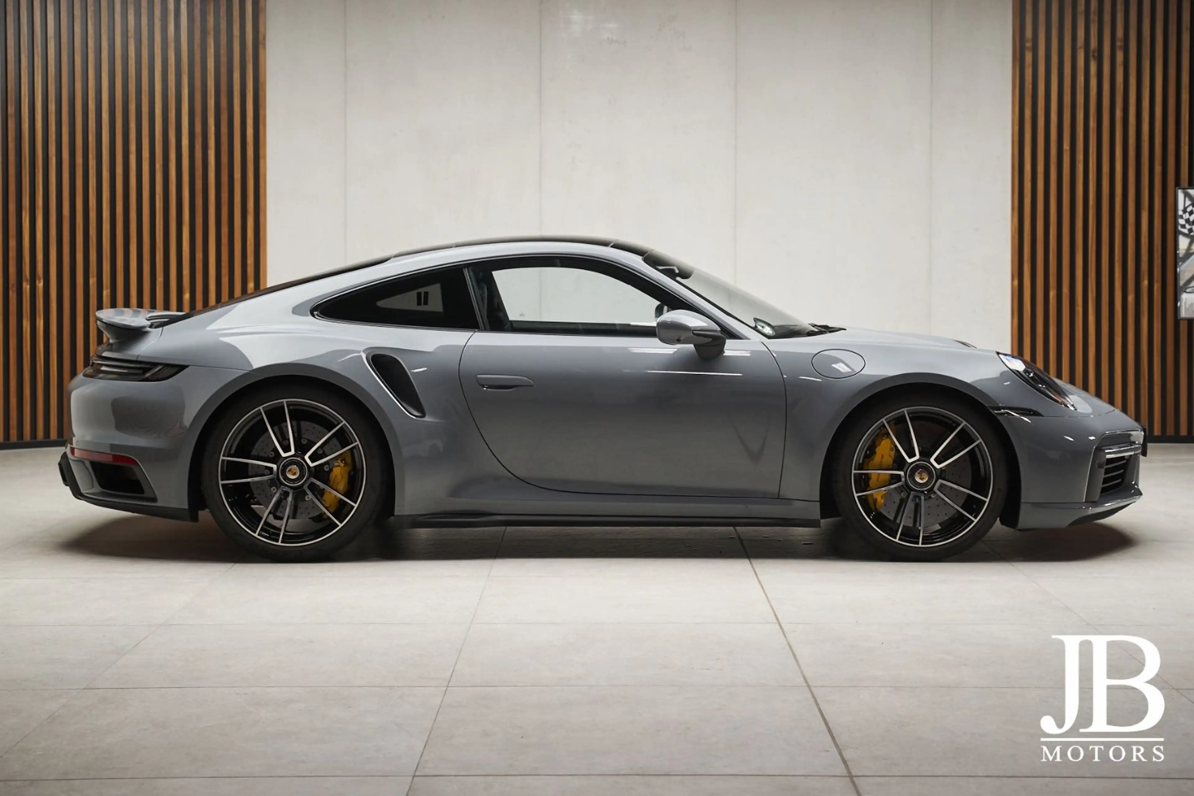 Porsche 992 .1 Turbo S Burmester Lift 360° Alcantara LED — photo 3
