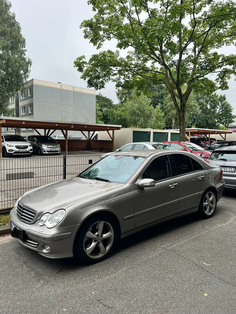 Mercedes-Benz C 230 C 230 (203.052) Сірий - 2