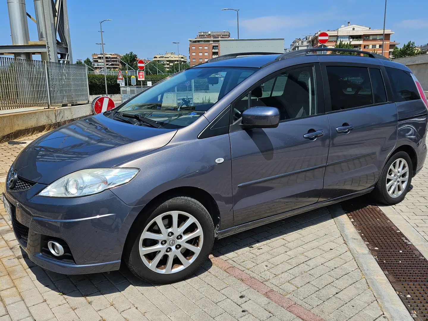 Mazda 5 5 2.0 cd Extra 143cv Grigio - 1