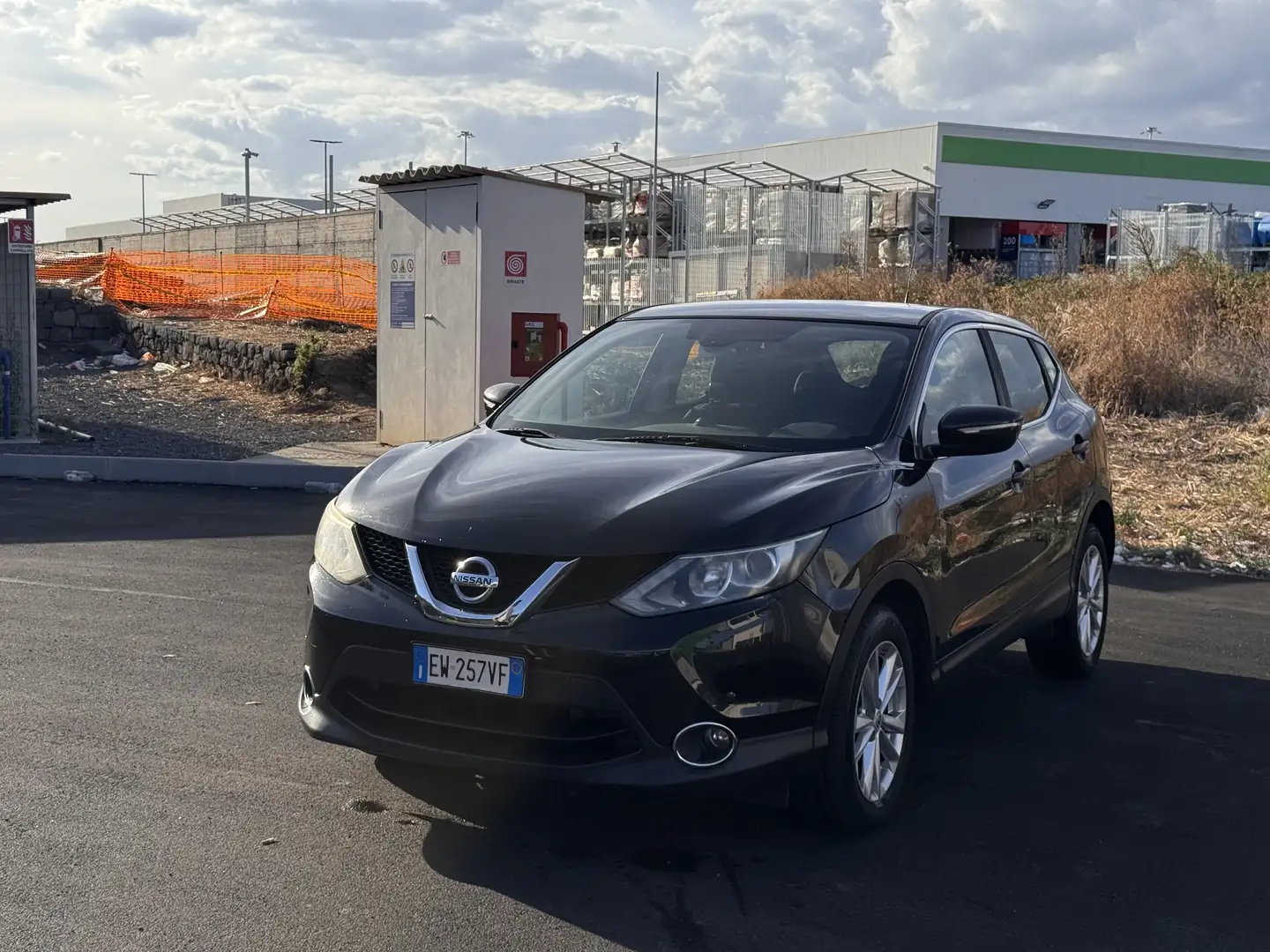 Nissan Qashqai 1.5 dci Tekna 110cv - 2