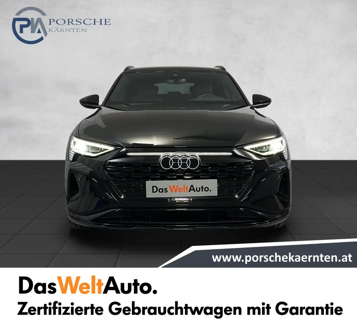 Audi Q8 55 e-tron quattro business Schwarz - 2