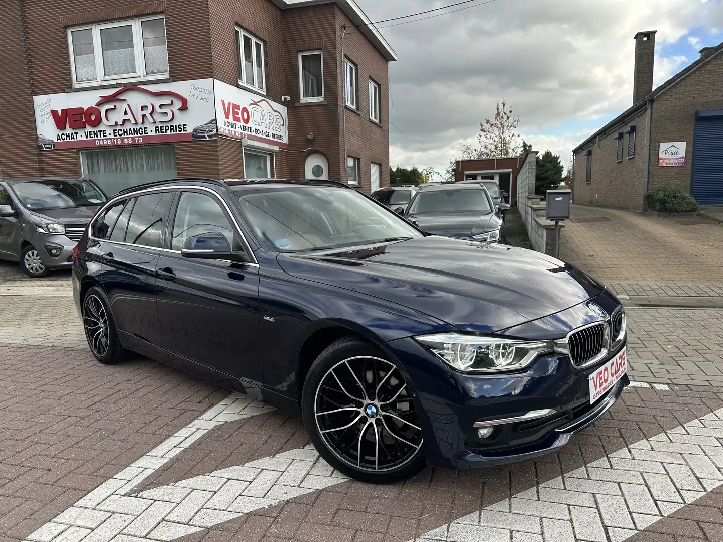 BMW 316 dA Luxury / GPS Cuir LED Caméra Cruise Capteurs Bleu - 1