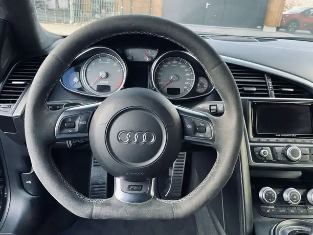 Audi R8 4.2 FSI quattro R troni - Tuning in Perfektion Ansicht 11