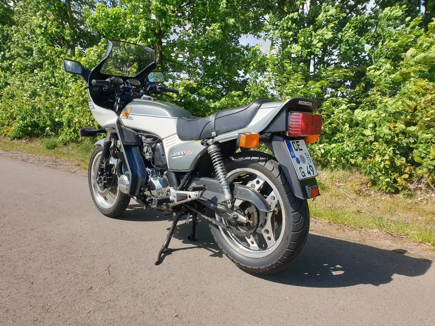 Honda CB 900 CB 900 F2 Серебристый - 2