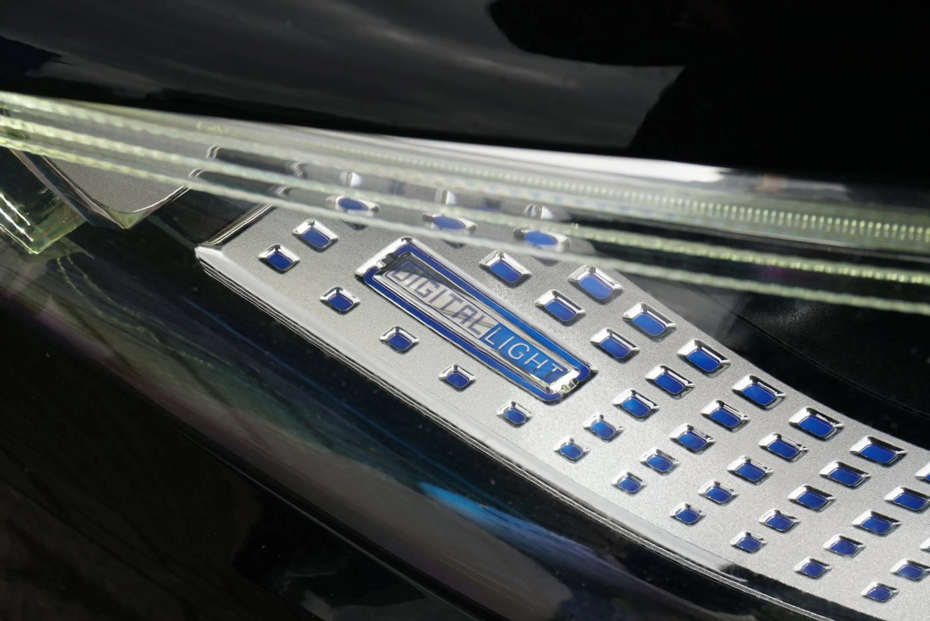 Mercedes-Benz S 350 d AMG 4M Lang Chauff 3D-Tacho HUD 360° 3xTV — photo 11