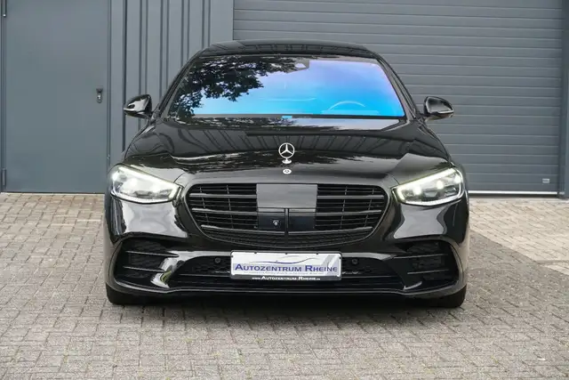Mercedes-Benz S Class view 2