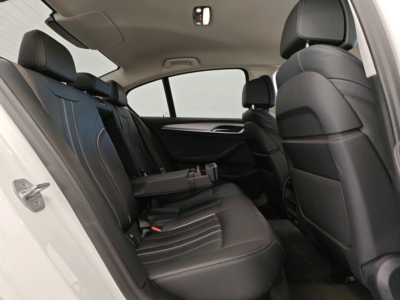 BMW 520 5-serie 520e 204pk Business Edition Plus PHEV | SO — photo 14