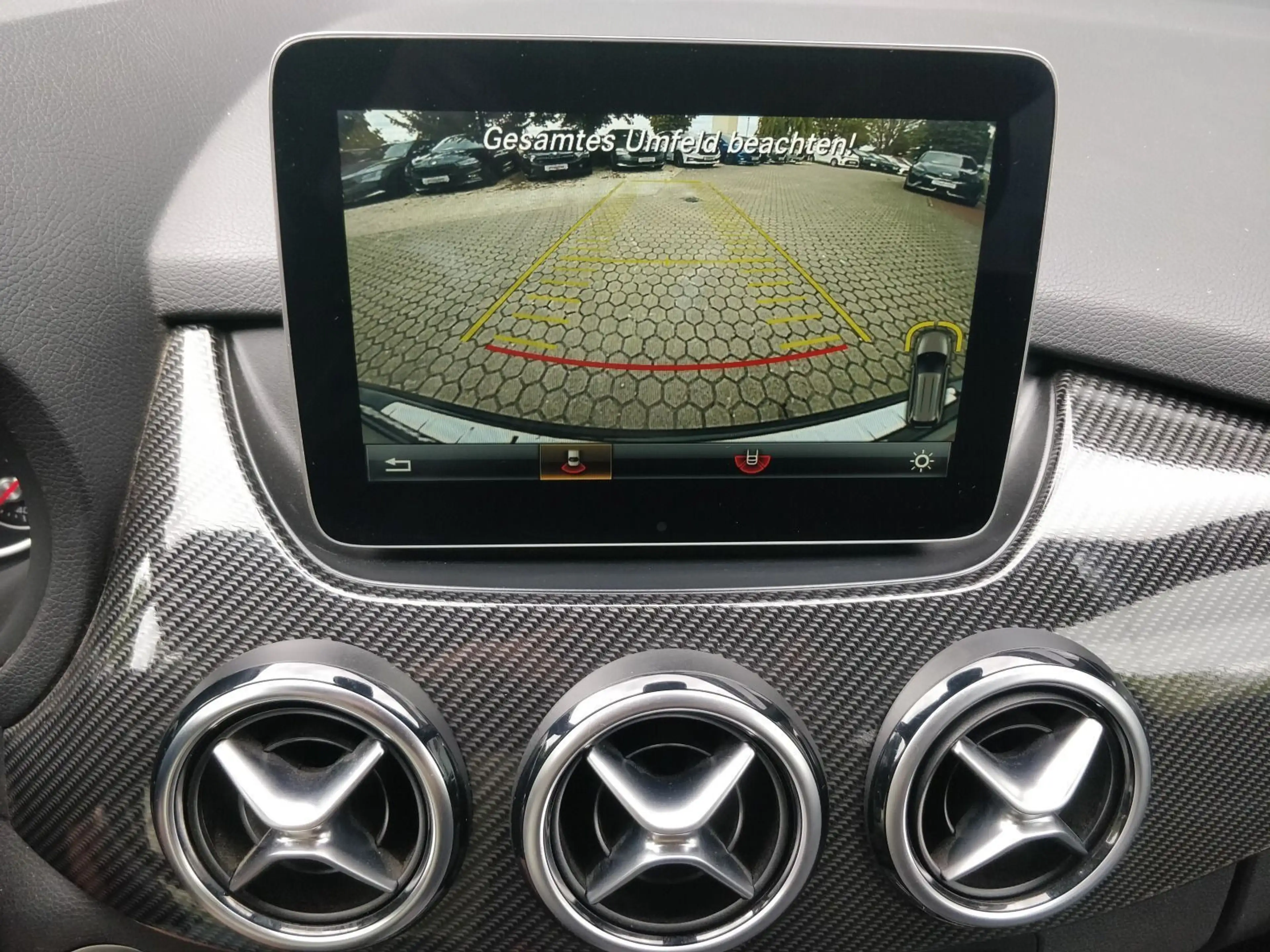 Mercedes-Benz B 220 d AMG Line 177PS AHK SHZ NAVI PDC KLIMA LE — photo 15