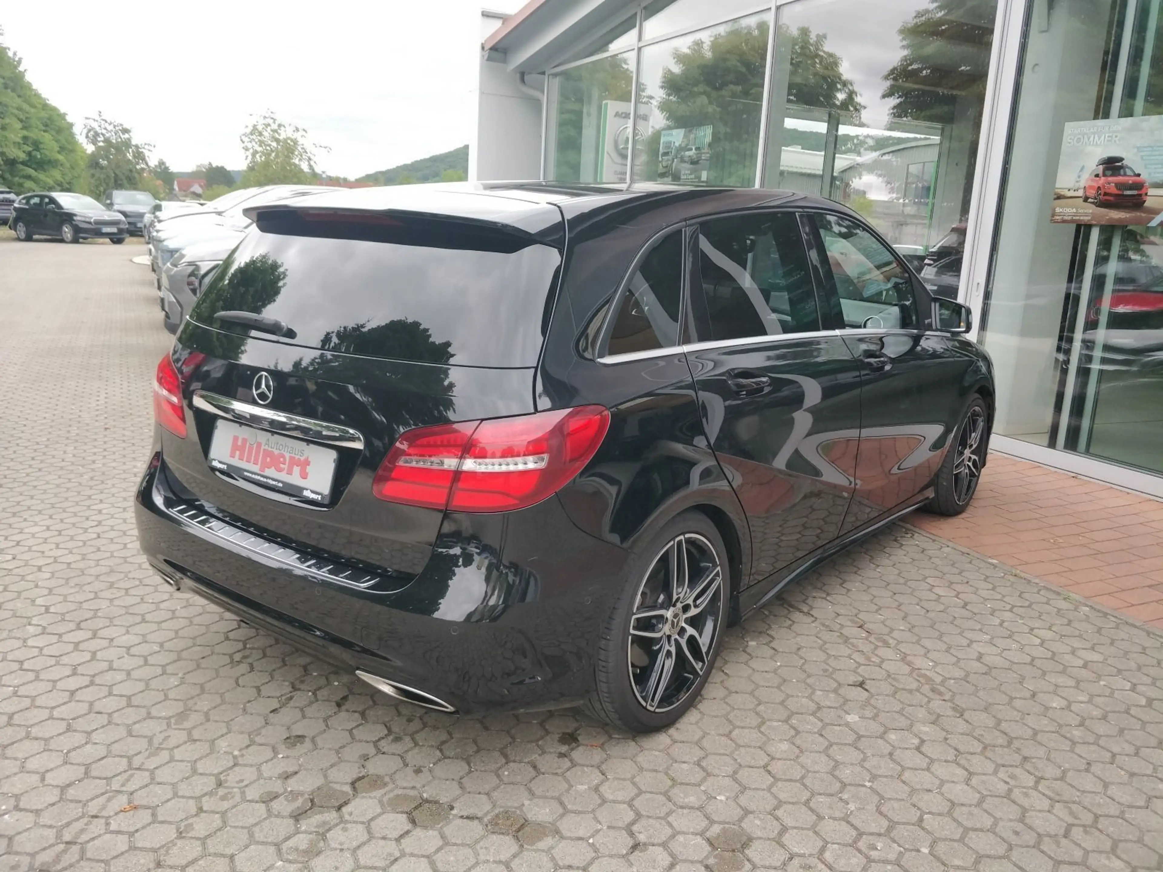 Mercedes-Benz B 220 d AMG Line 177PS AHK SHZ NAVI PDC KLIMA LE — photo 5