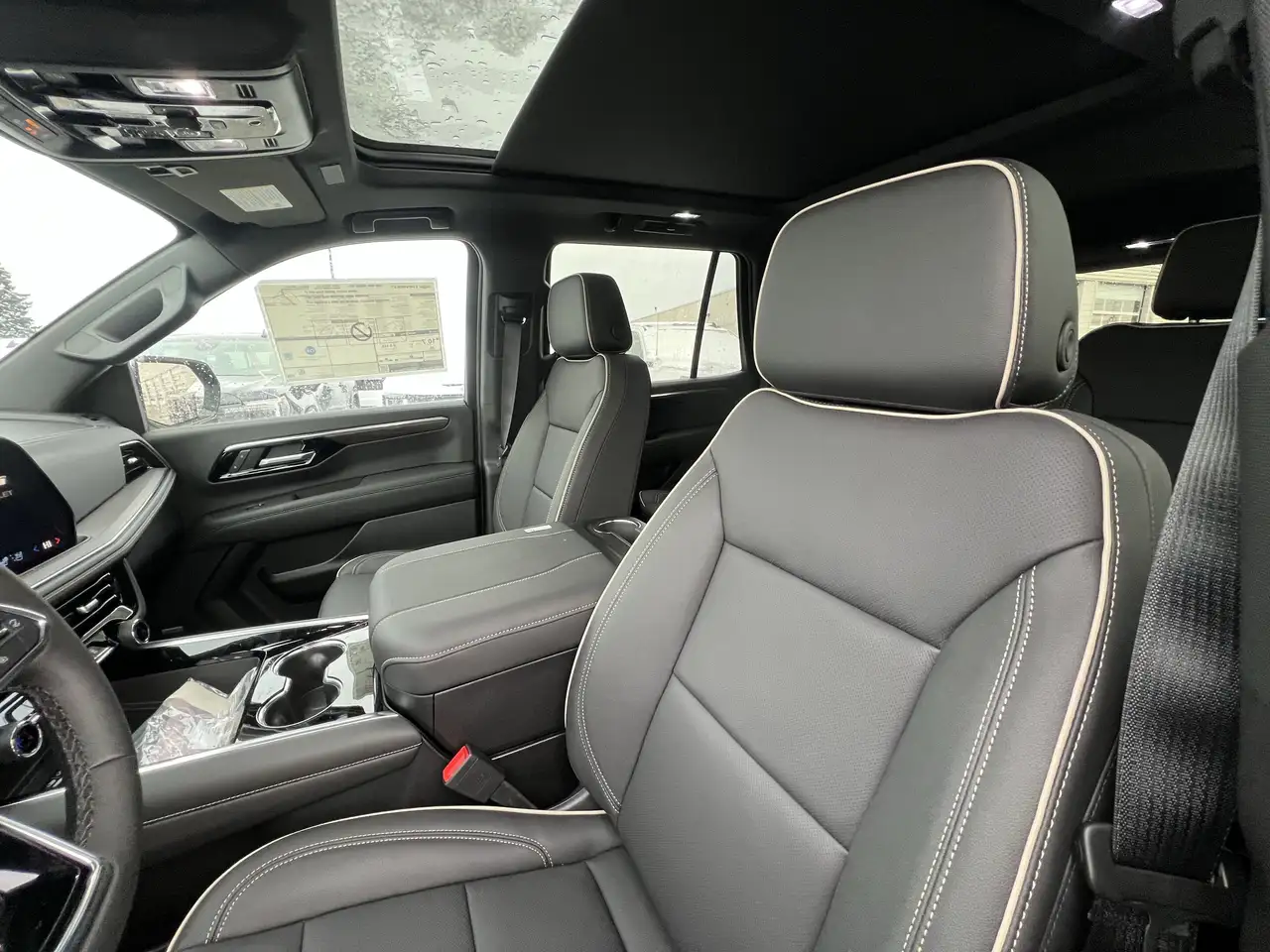 Chevrolet Tahoe снимка Chevrolet Tahoe