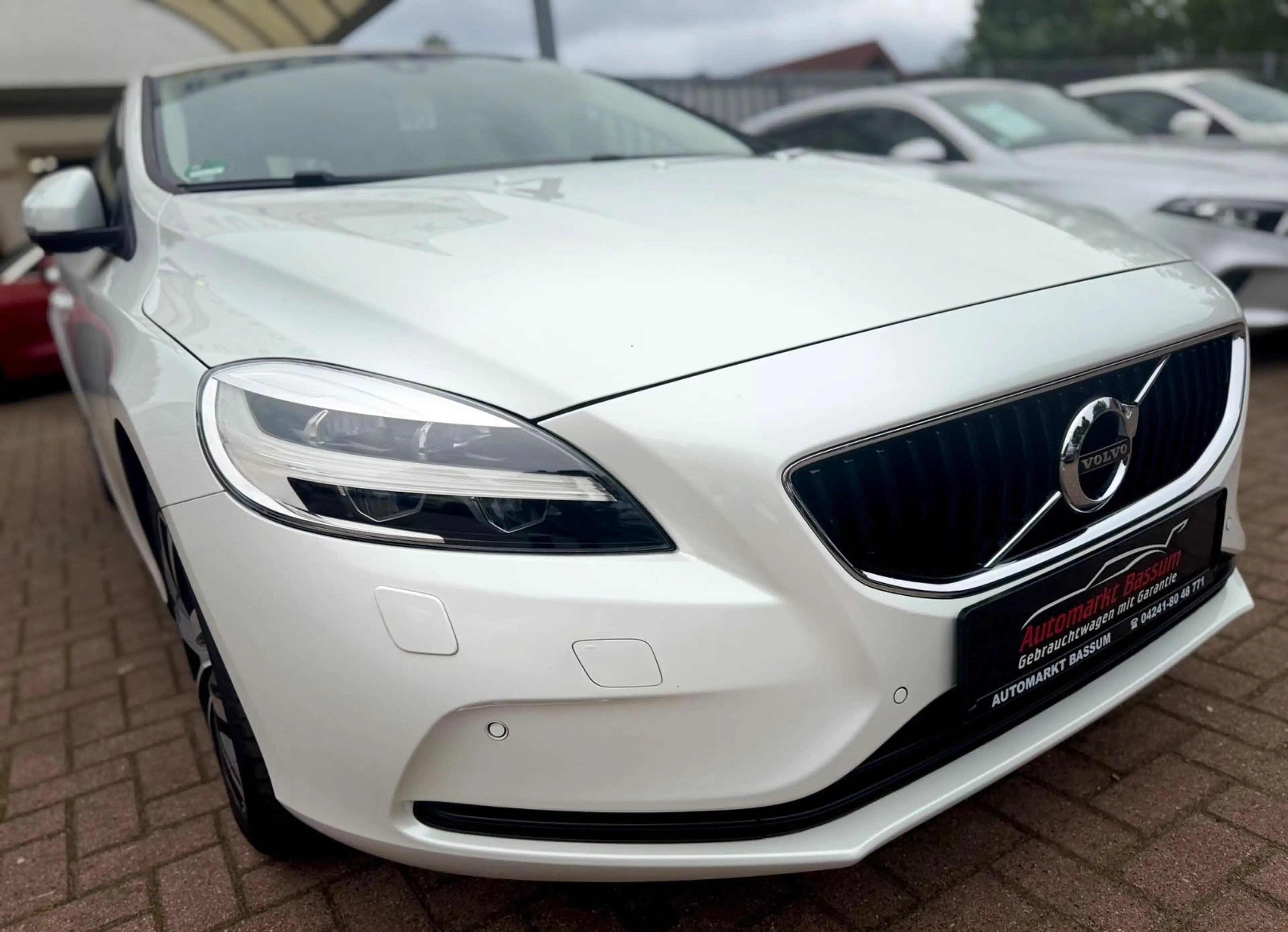 Volvo V40 Momentum LED+Navi+Shz.+Leder+PDC — photo 15