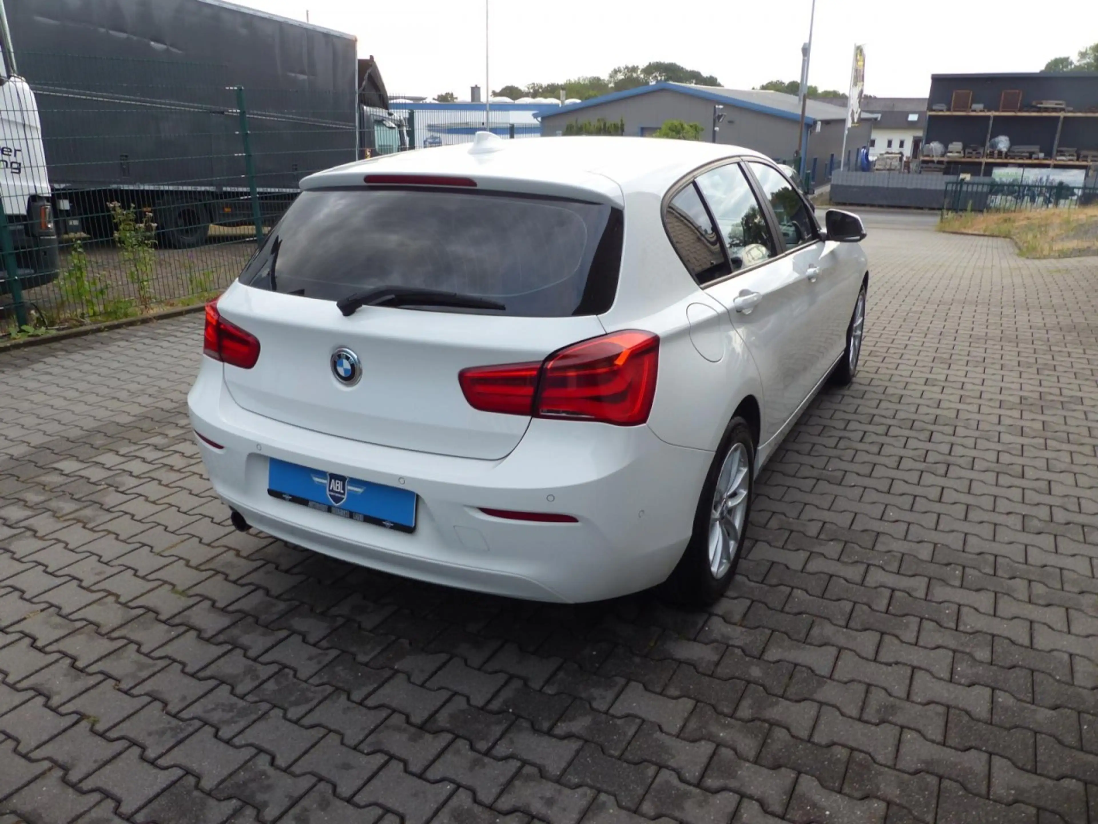 BMW 116 Advantage.LIM.KLIMA.PDC.NAVI.TEMPOMAT Klima Navi — photo 10