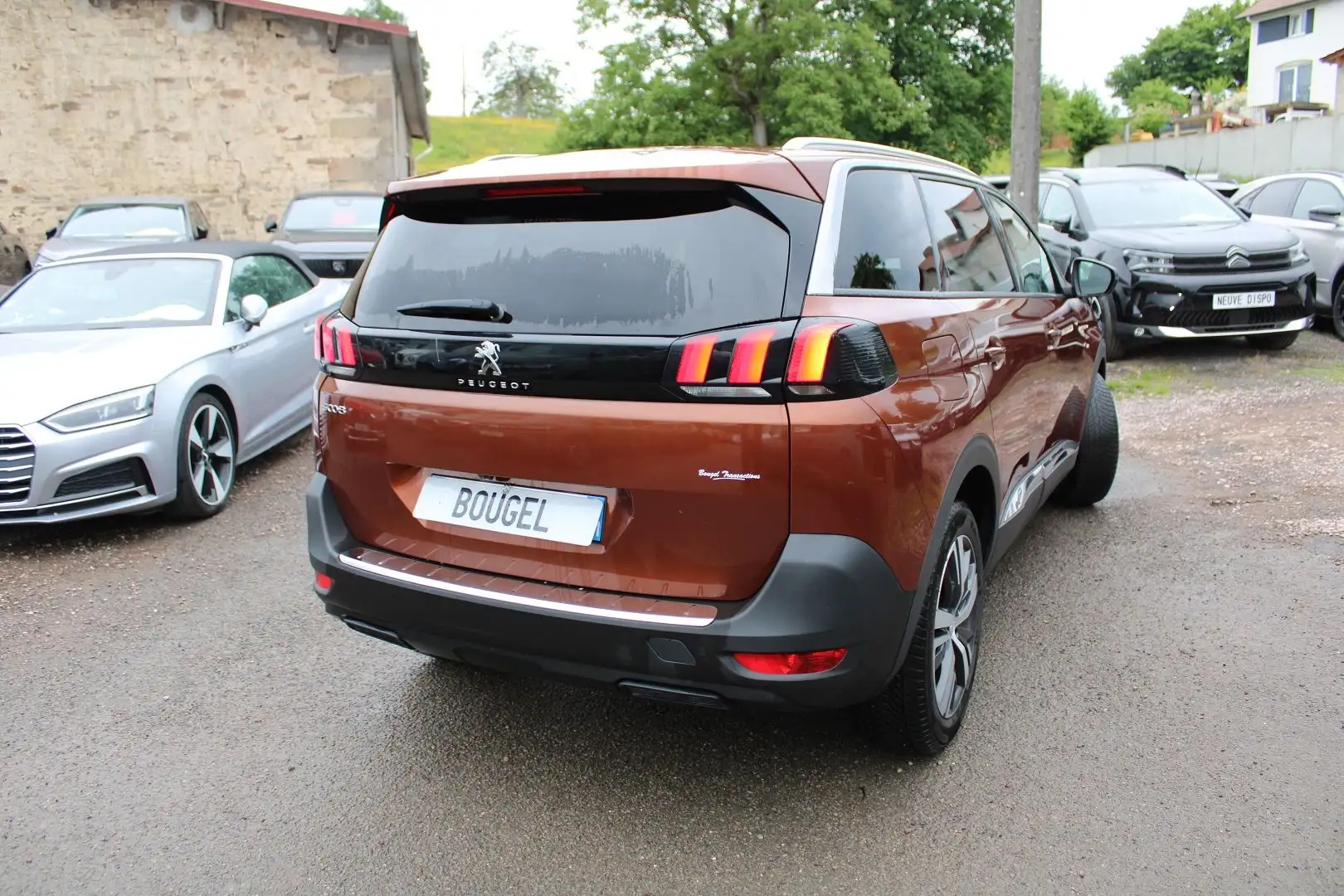 Peugeot 5008 ALLURE DIESEL EAT8 BOITE AUTO PALETTE 1L5 BLUEHDI  Brun - 2