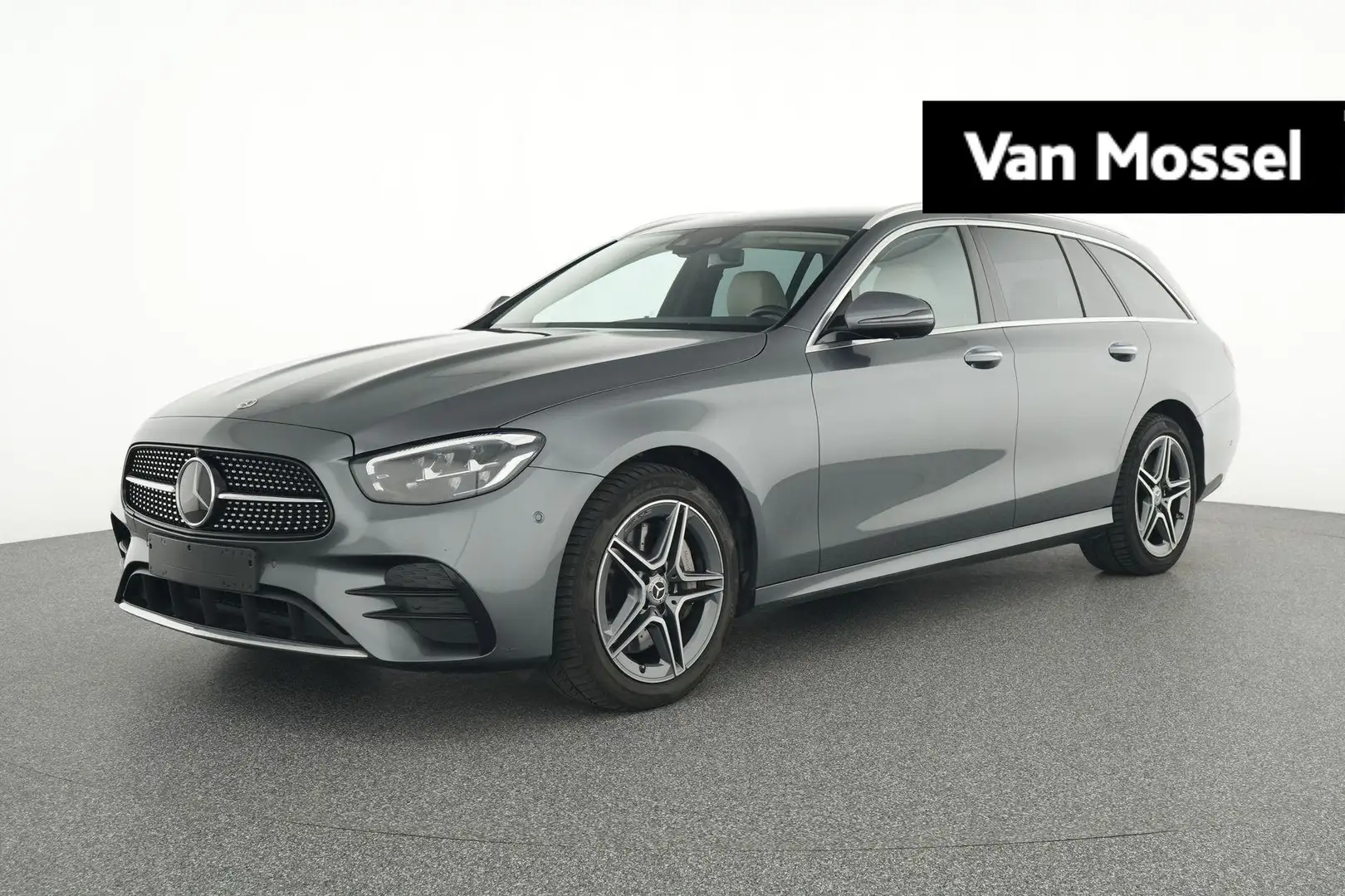 Mercedes-Benz E 300 de AMG Line Break + LEDER + CARPLAY + SURROUND VIE Gris - 1