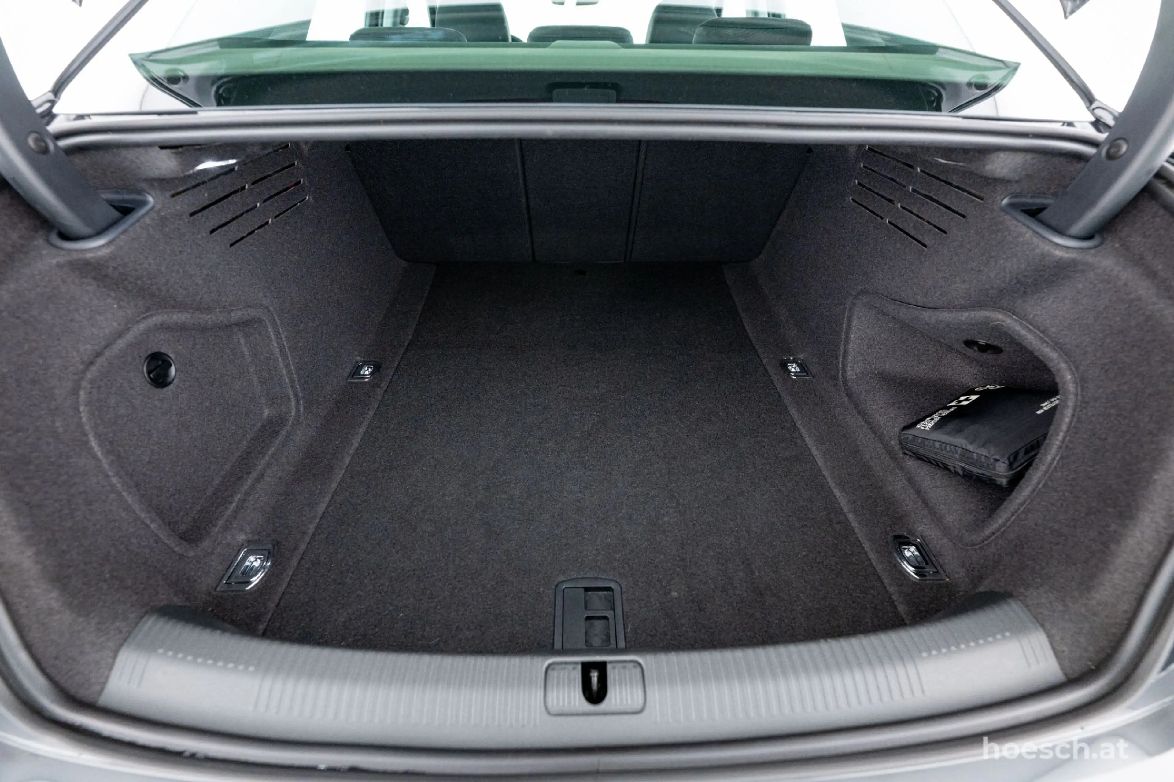 Audi A4 30 TDI Adv. LED KAMERA KEYLESS CARPLAY NEUWERTIG — photo 8