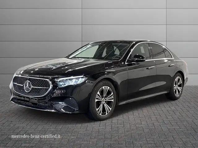 Mercedes-Benz E 220