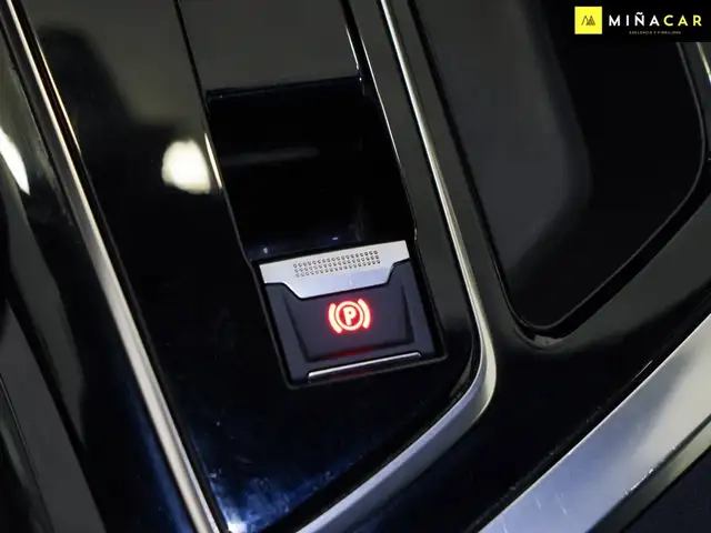 Peugeot 3008 view 18
