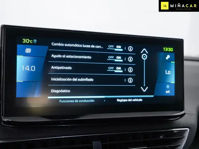 Peugeot 3008 view 19