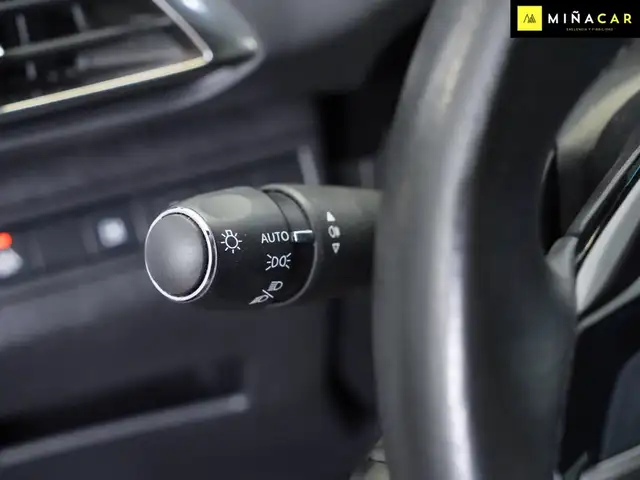 Peugeot 3008 view 15