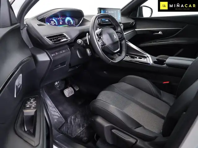Peugeot 3008 view 13