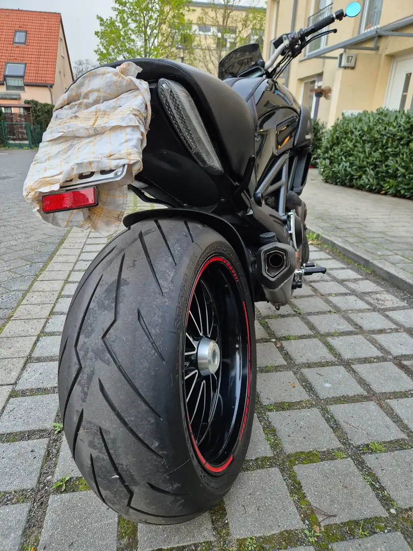 Ducati Diavel Negru - 2