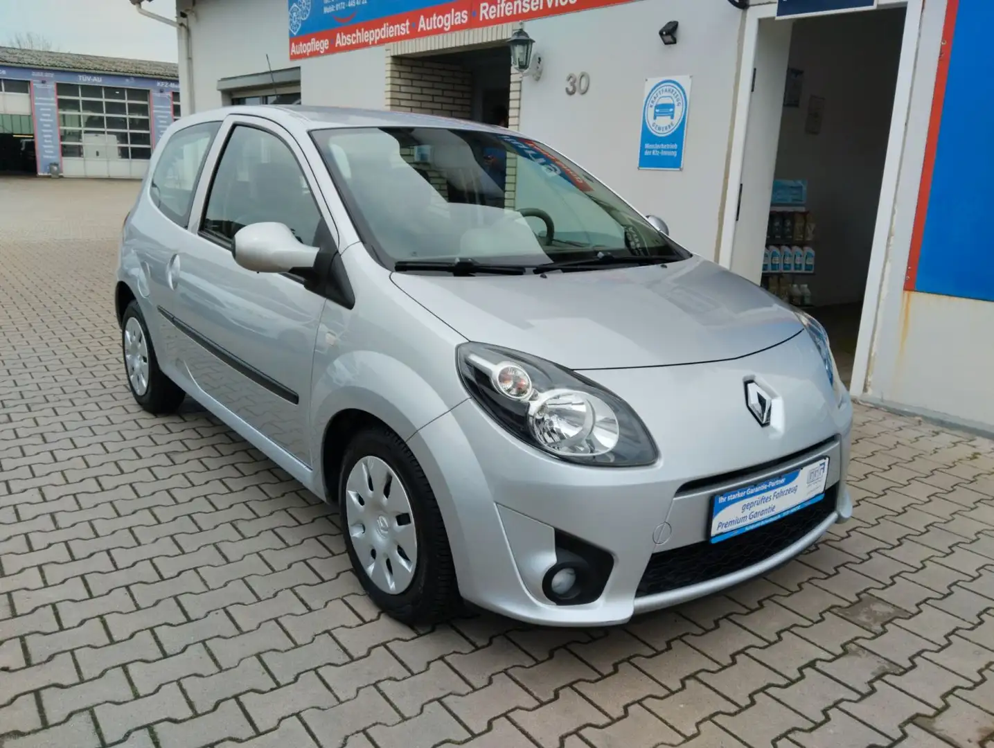 Renault Twingo ECO2 TÜV-AU 04-2027 Grau - 1