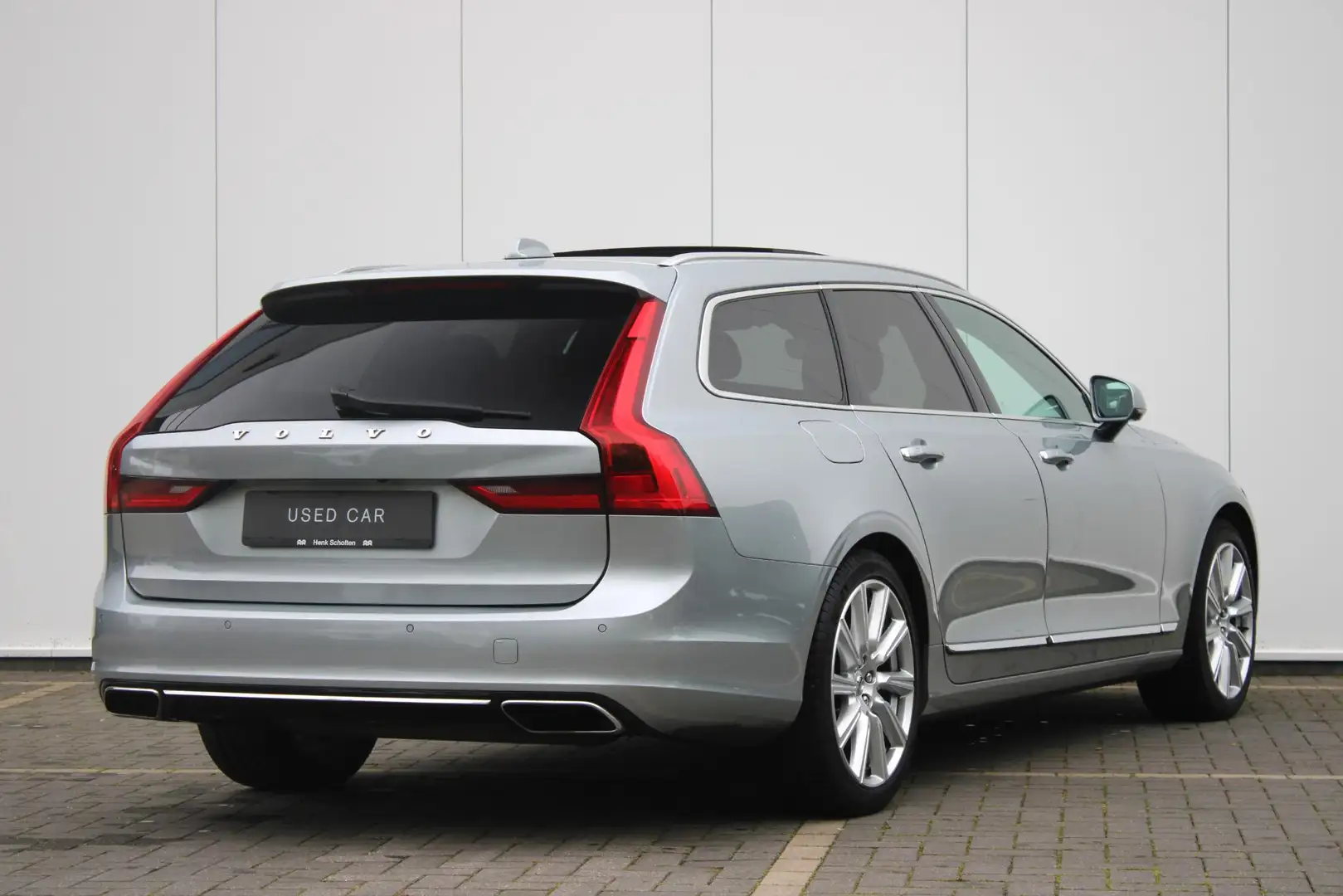 Volvo V90 T4 190PK AUT8 Inscription | Adaptive Cruise & Pilo Šedá - 2