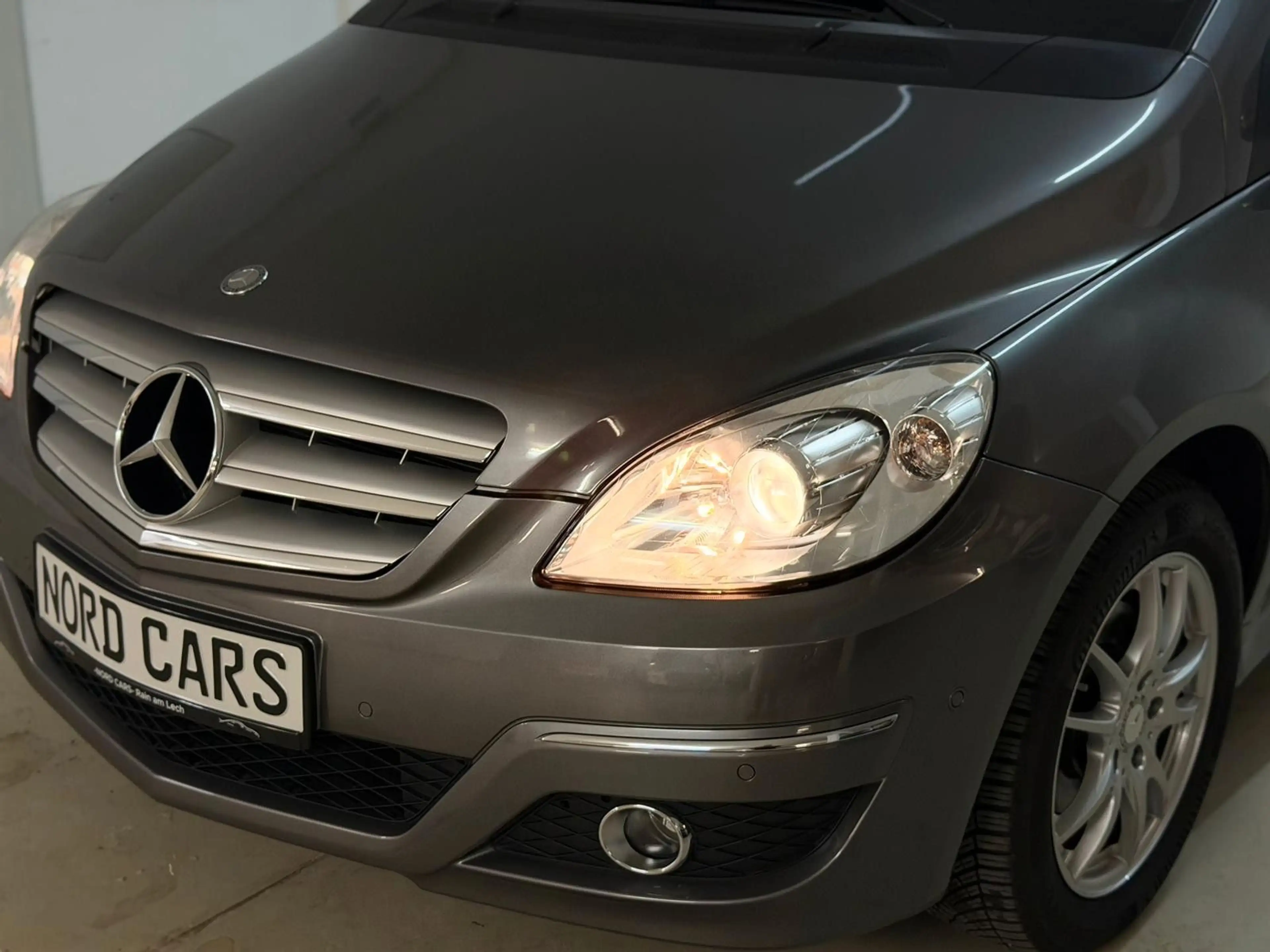 Mercedes-Benz B 200 B200 *2.HND *GARANTIE *AHK *KLIMA *TÜVNEU — photo 3