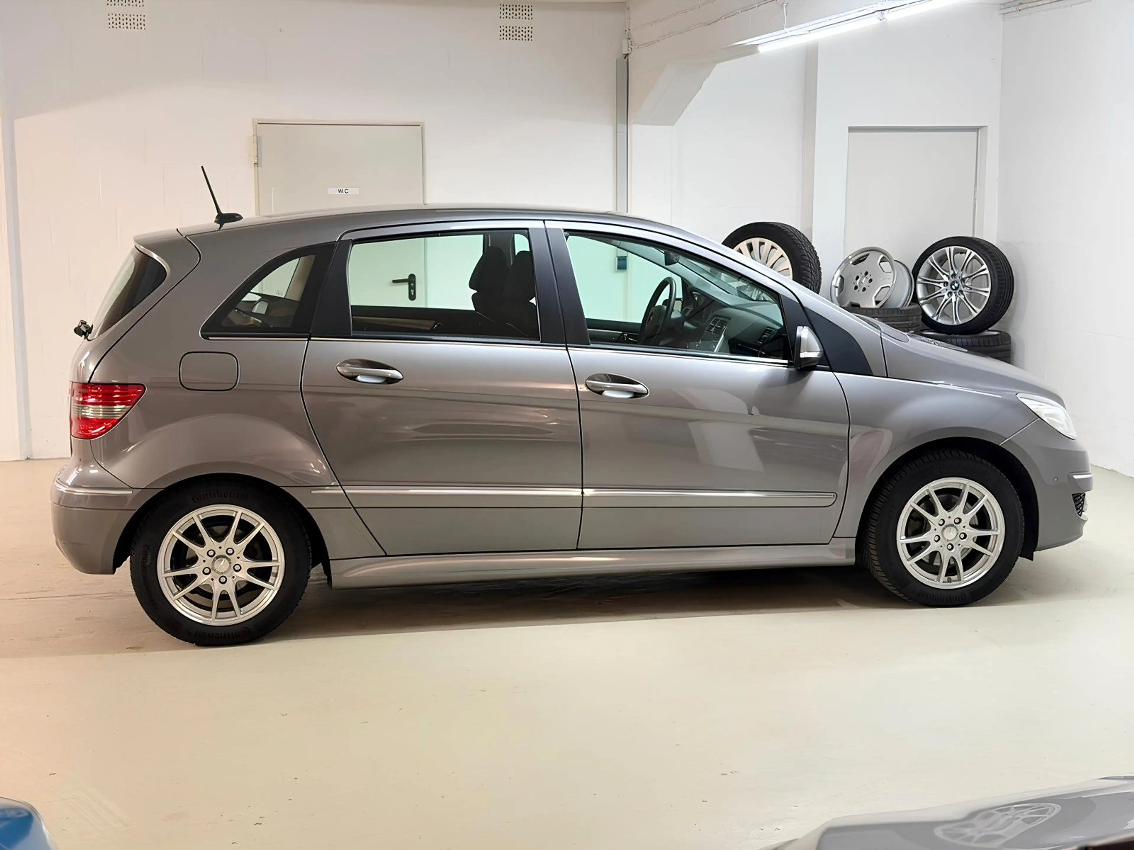 Mercedes-Benz B 200 B200 *2.HND *GARANTIE *AHK *KLIMA *TÜVNEU — photo 7