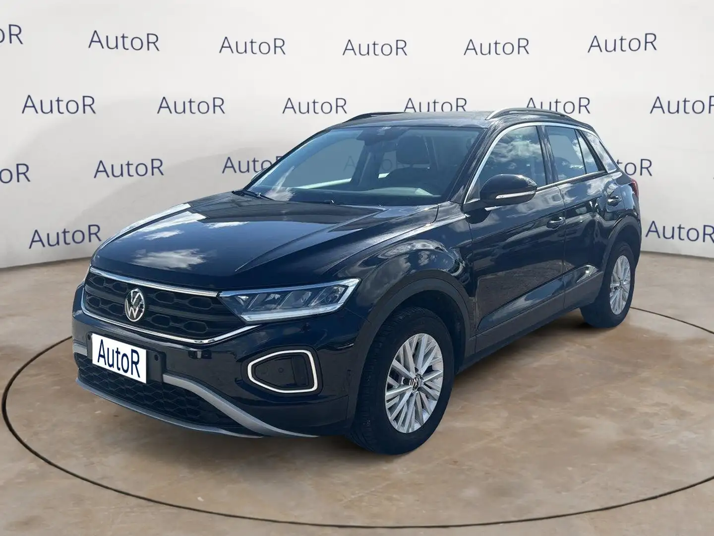 Volkswagen T-Roc 2.0 TDI SCR 150 CV DSG Life Zwart - 1