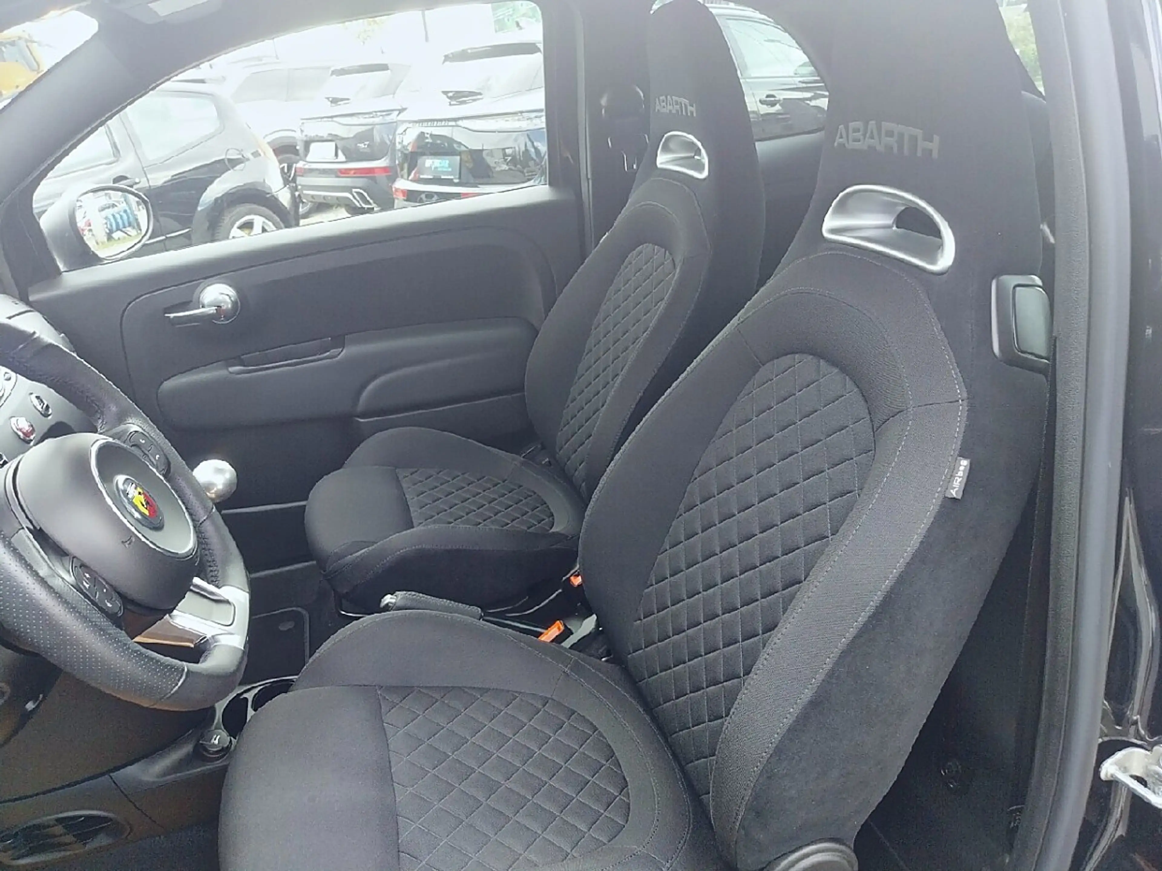 Abarth 595 MY23 1.4 T-JET — photo 9