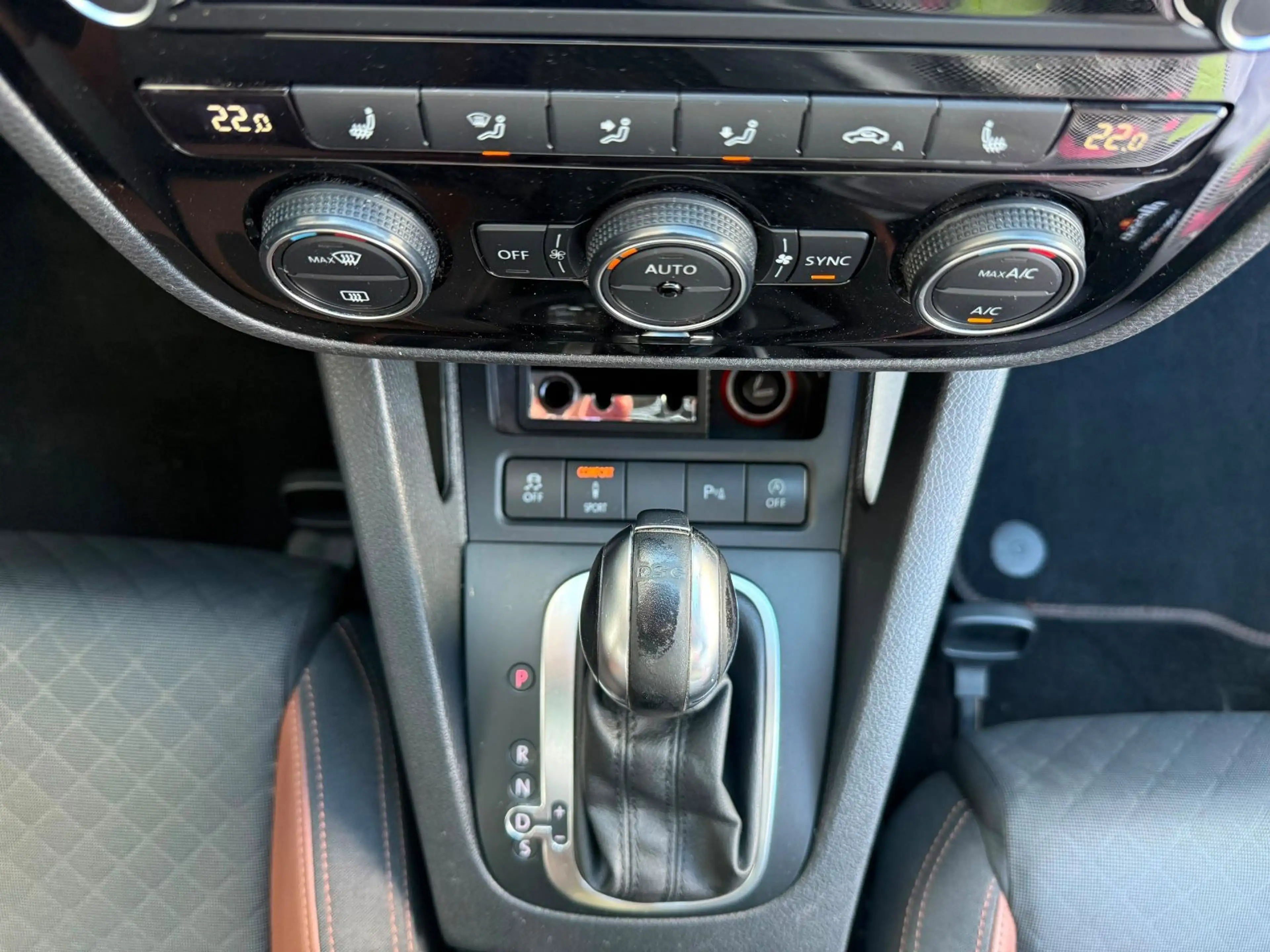 Volkswagen Scirocco Allstar R-Line DSG*Pano*BiXenon*Kamera — photo 14