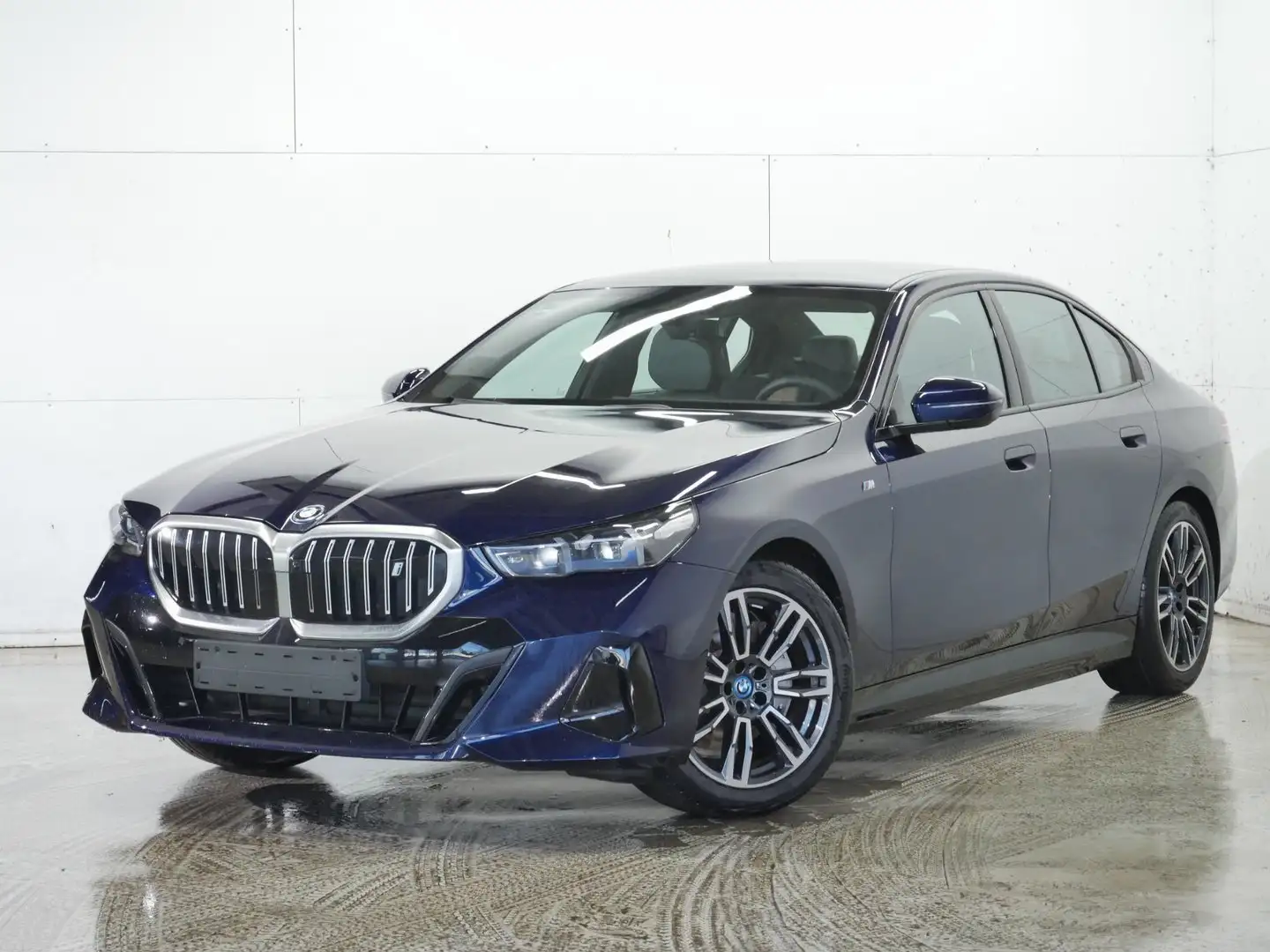 BMW i5 eDrive40 M Sportpaket Komfortsitze Klimaaut. Blau - 2