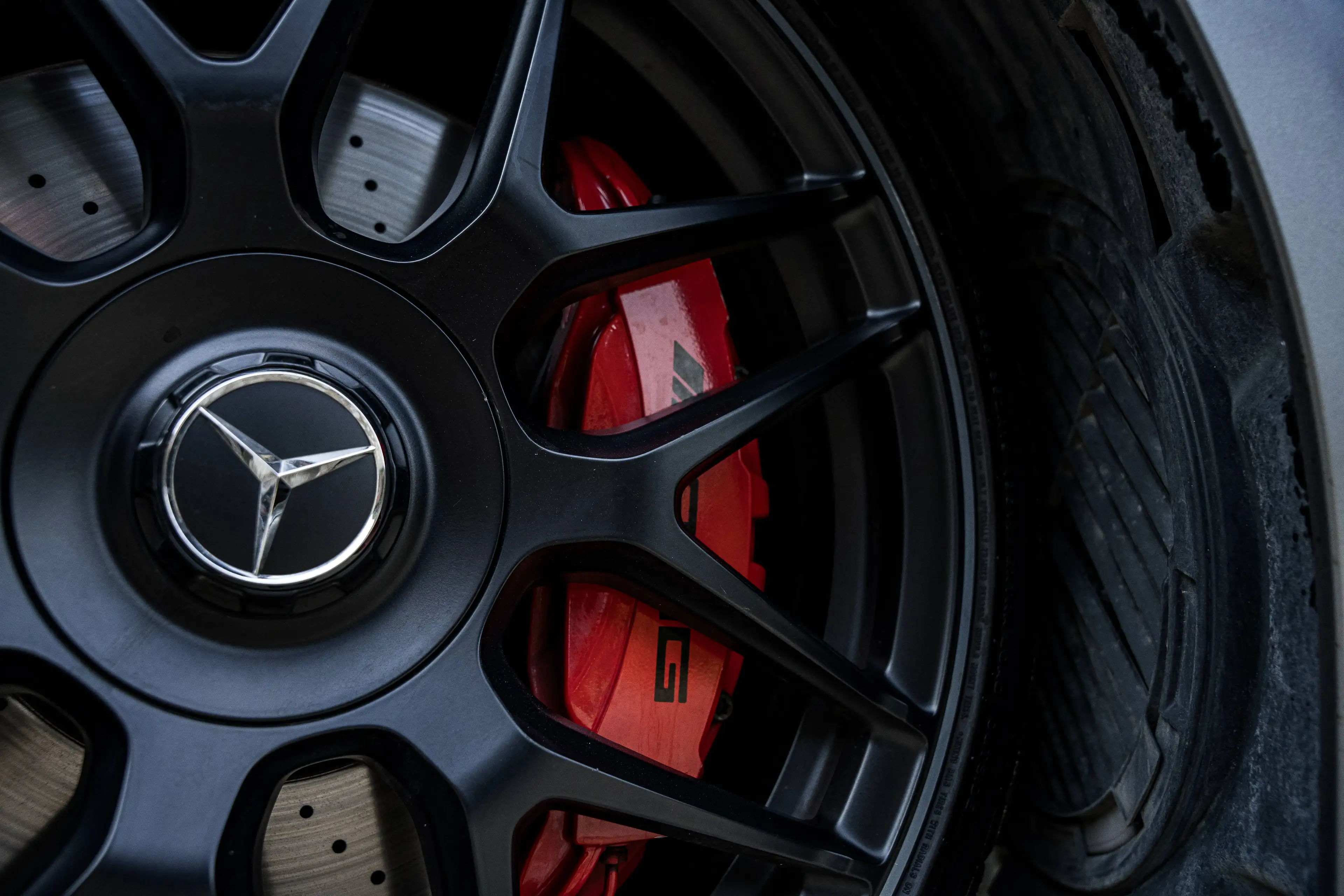 Mercedes-Benz CLA 45 AMG S 4-MATIC*DESIGNO MAGNO*TOIT PANO*BURGMESTER*PACK LUXURY — photo 15