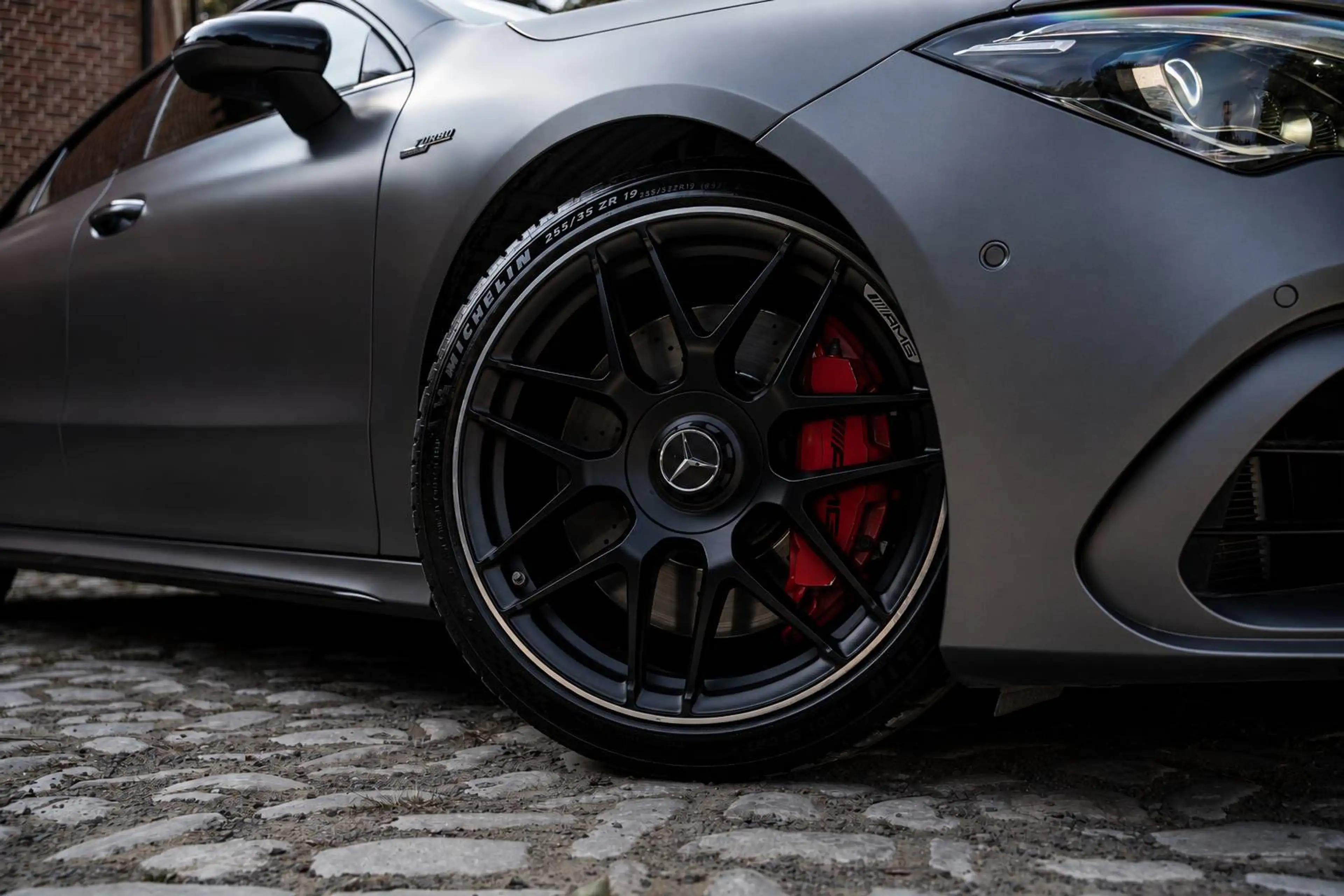 Mercedes-Benz CLA 45 AMG S 4-MATIC*DESIGNO MAGNO*TOIT PANO*BURGMESTER*PACK LUXURY — photo 14
