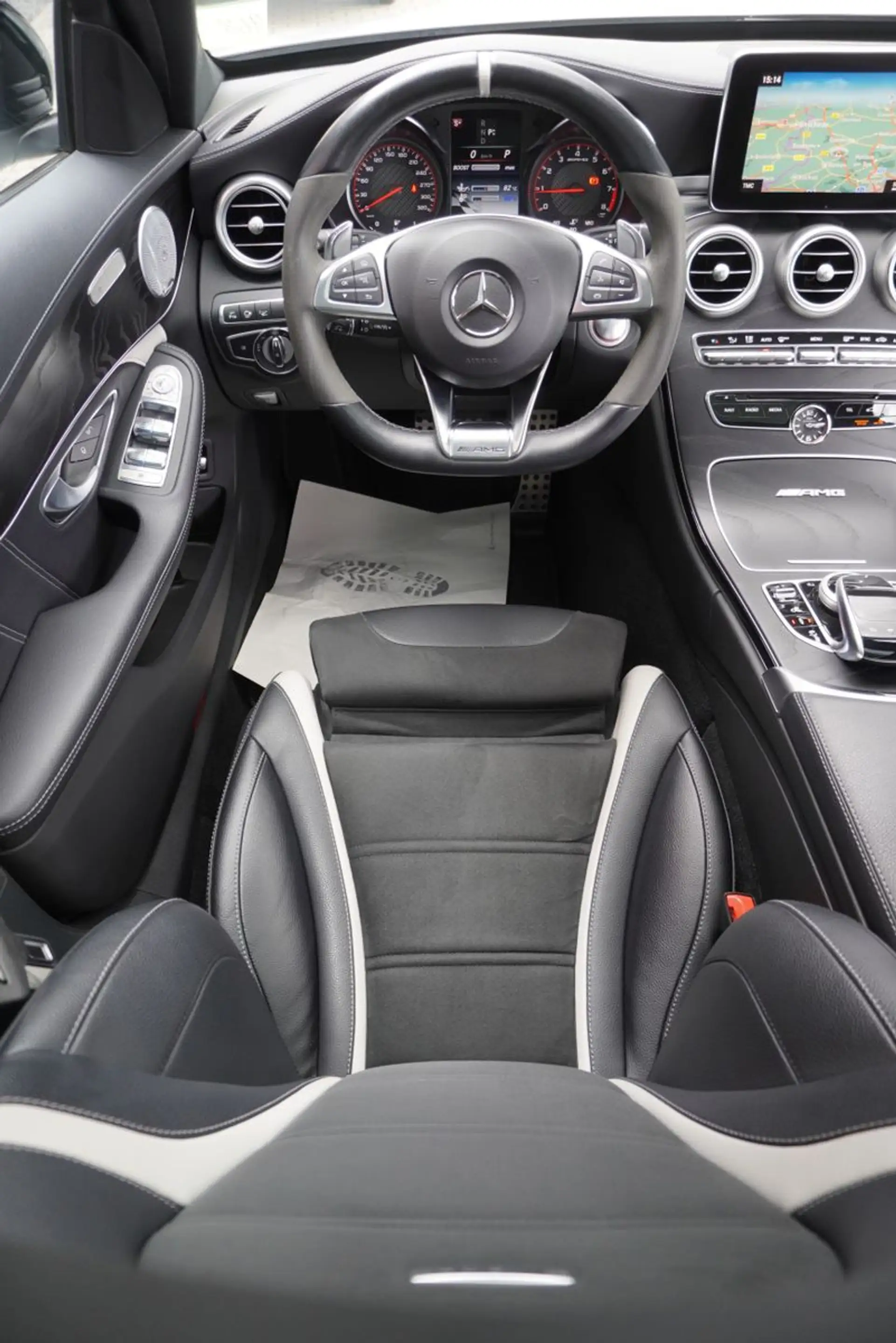 Mercedes-Benz C 63 AMG S DriversPack/Comand/Burmester/HUD/Pano — photo 15